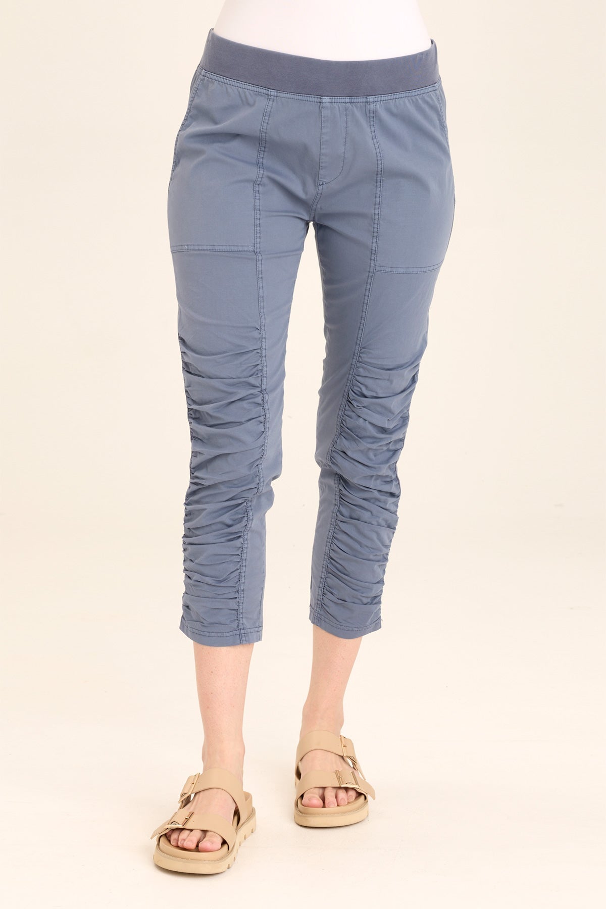 Wearables Geyser Pull-On Poplin/Jersey Ruched Crop