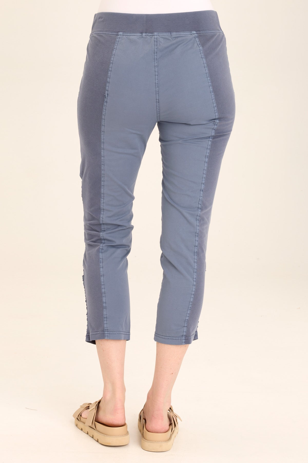 Wearables Geyser Pull-On Poplin/Jersey Ruched Crop