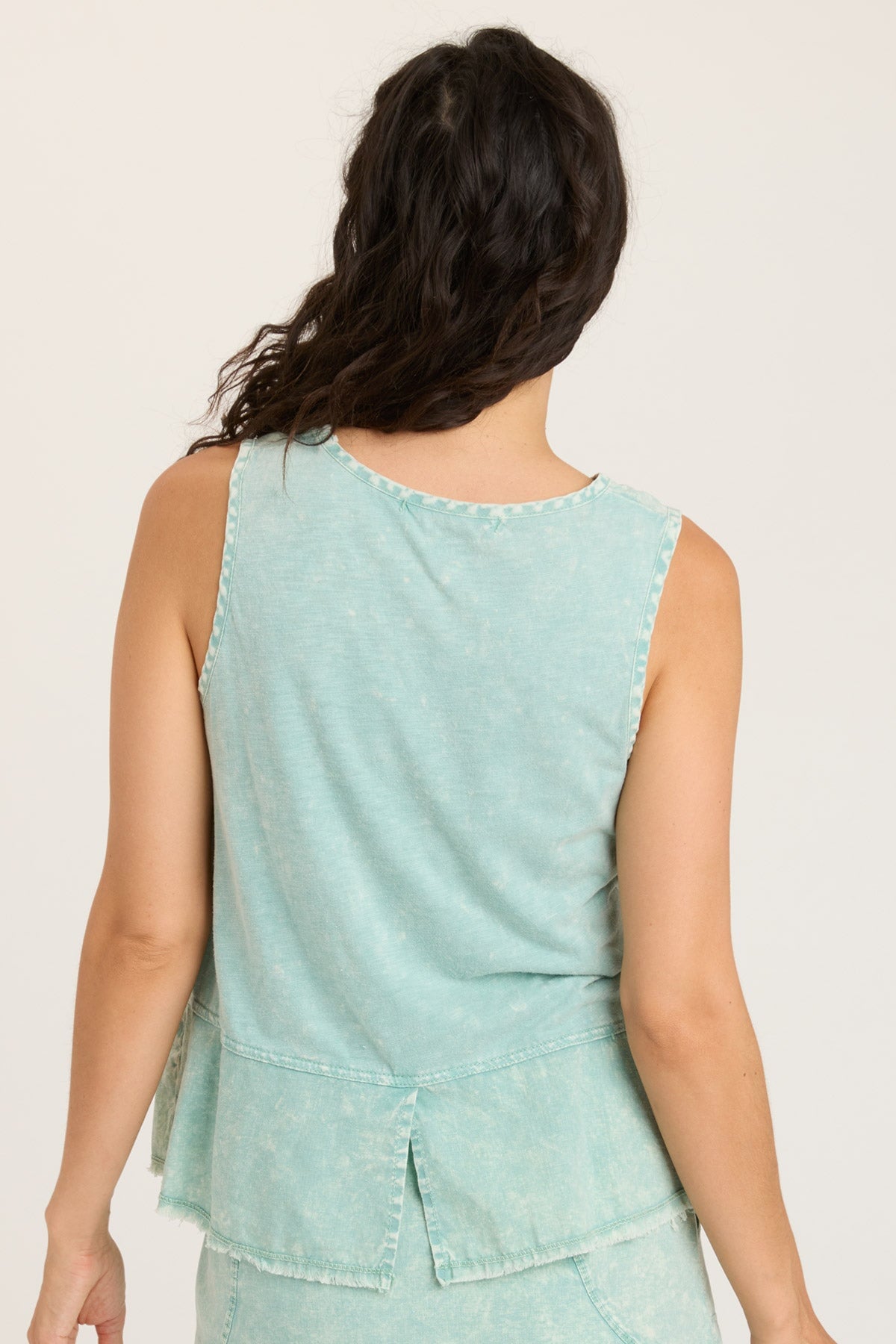 Wearables Holti Tank