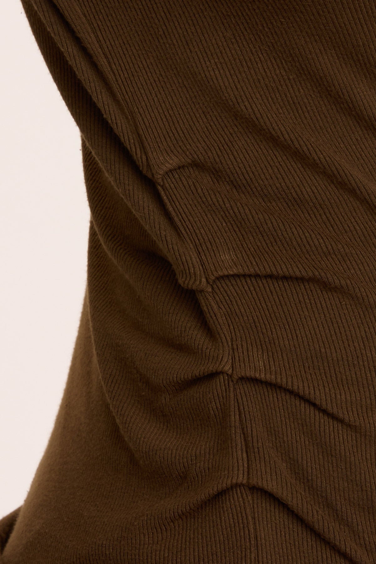 Wearables Lilis Turtleneck