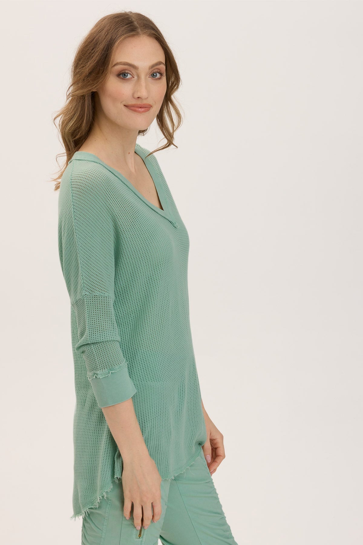 Wearables Mesh Fira Pullover