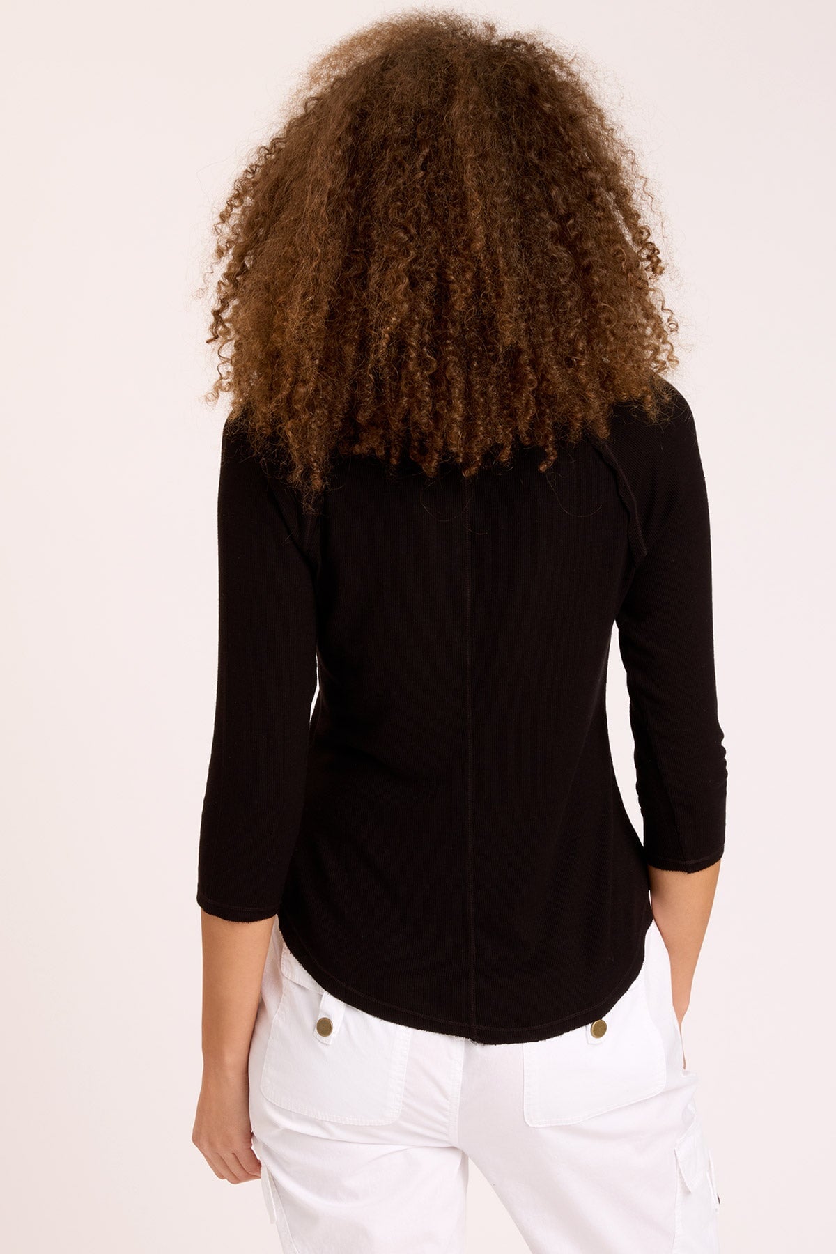 Wearables Bran V-Neck