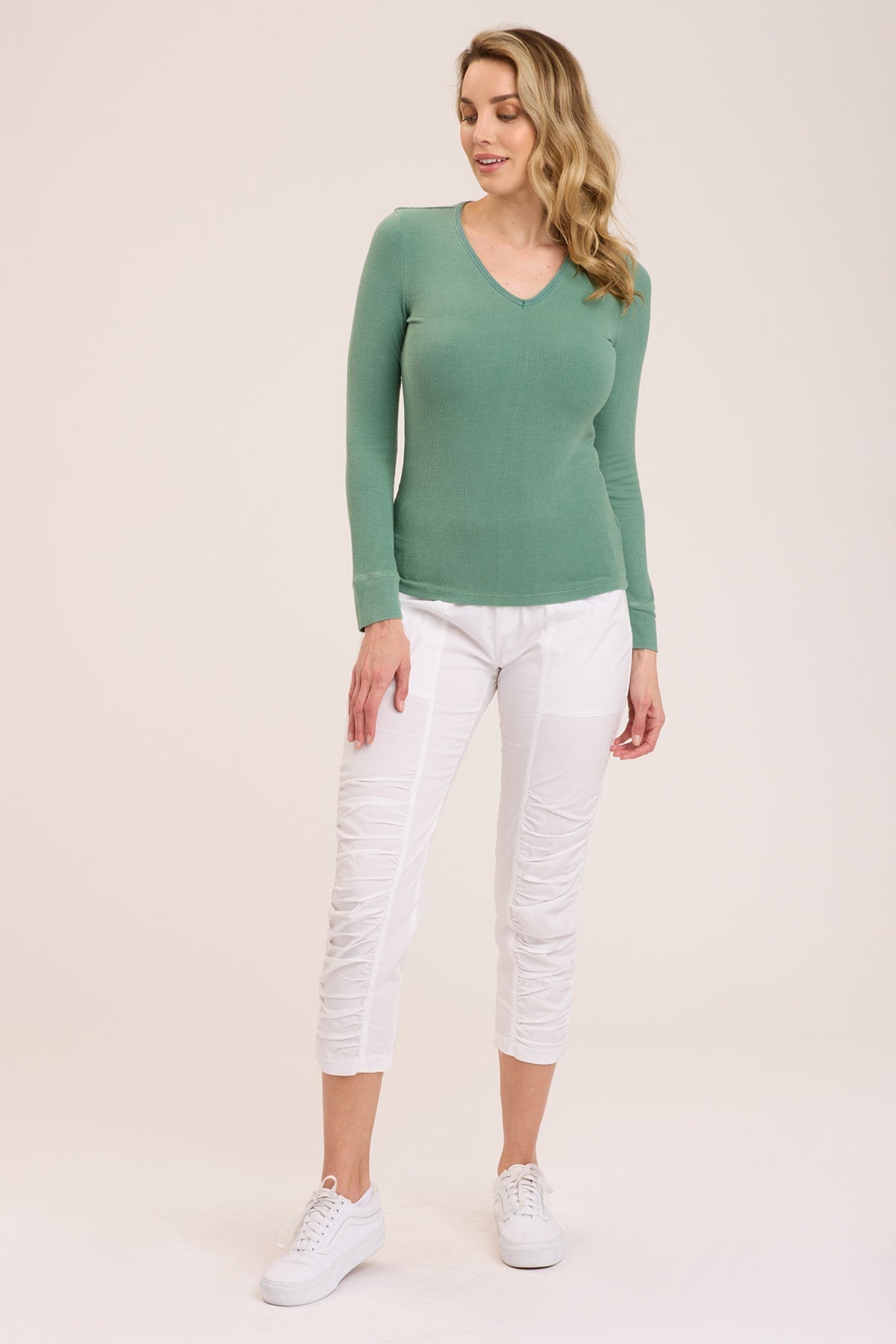 Wearables Nadira V-Neck