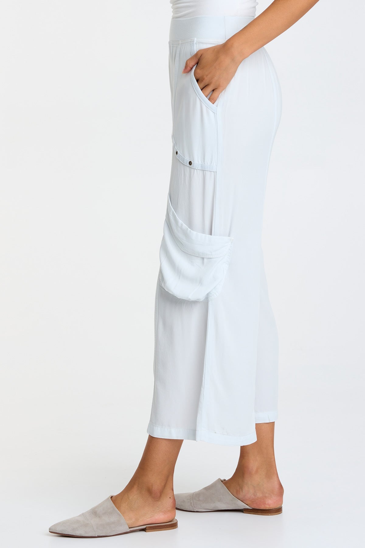 Wearables Twill Faulkner Crop