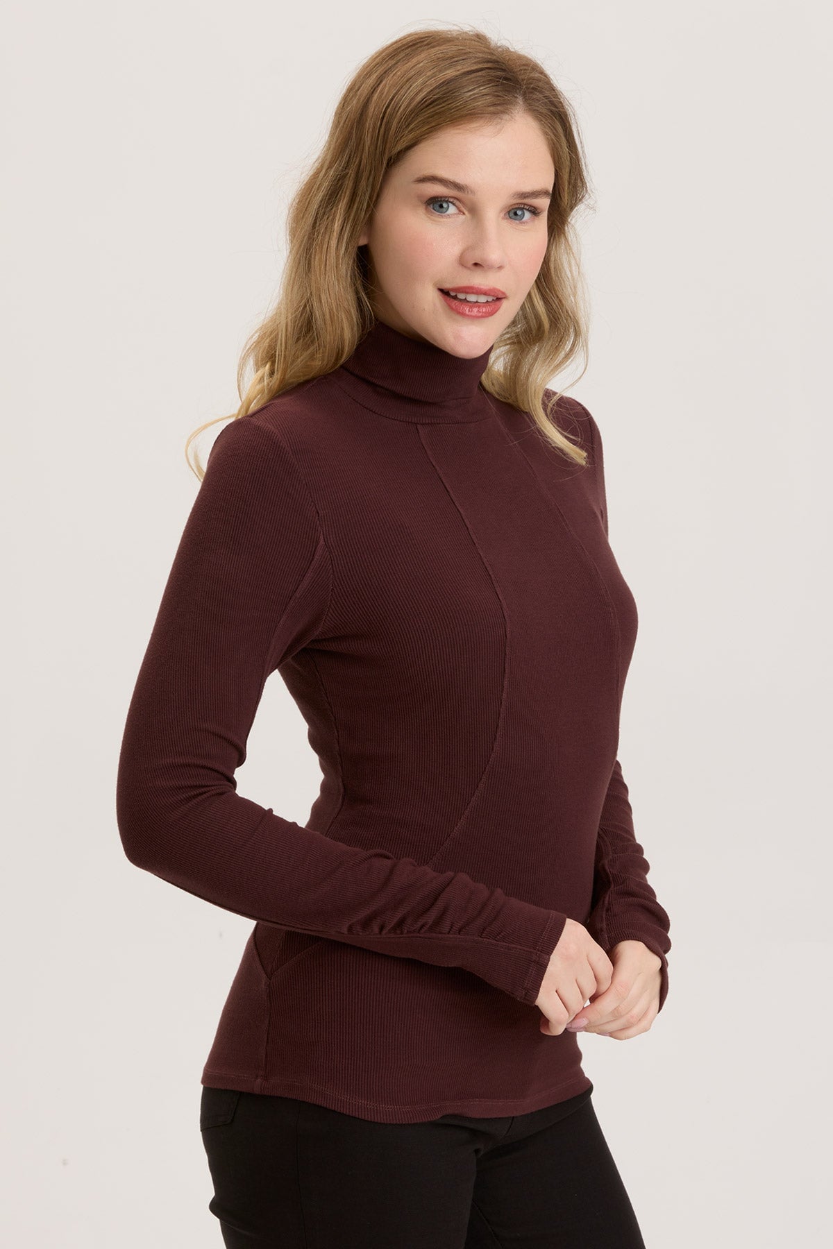 Wearables Rib Sorren Turtleneck
