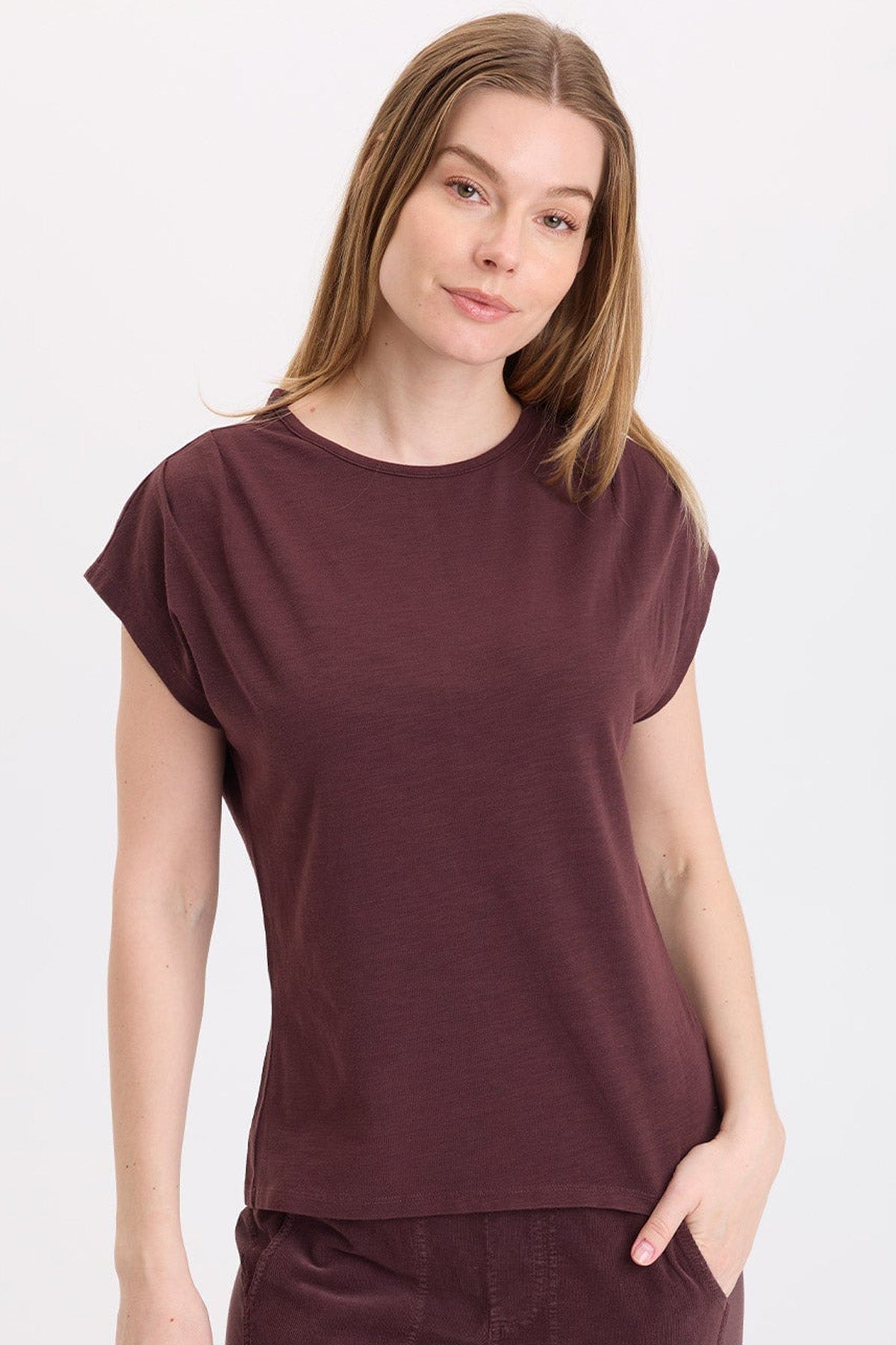 Wearables Arwen Soft Jersey Mock Neck Tee