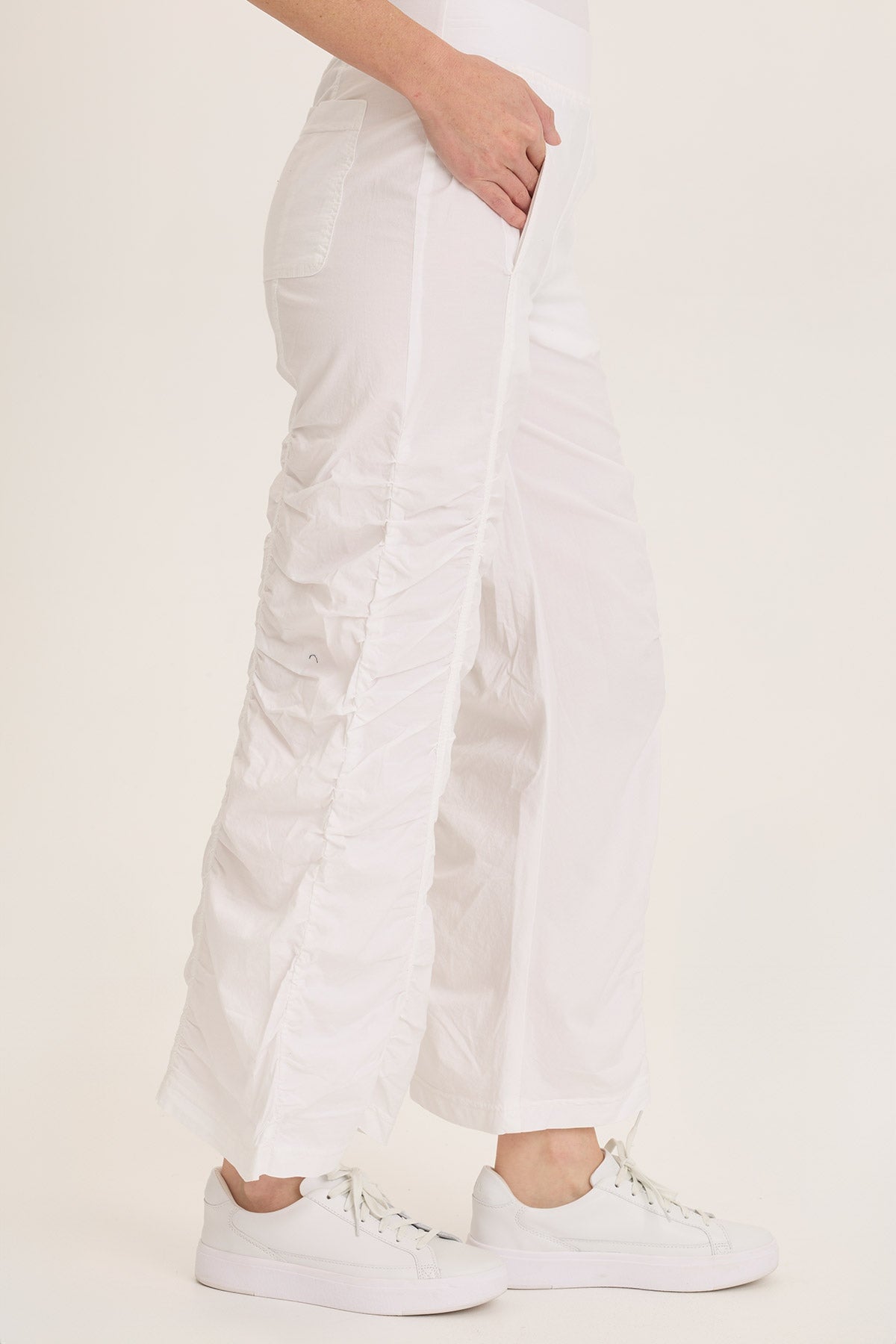 Wearables Naola Stretch Poplin Ruched Flare Gaucho