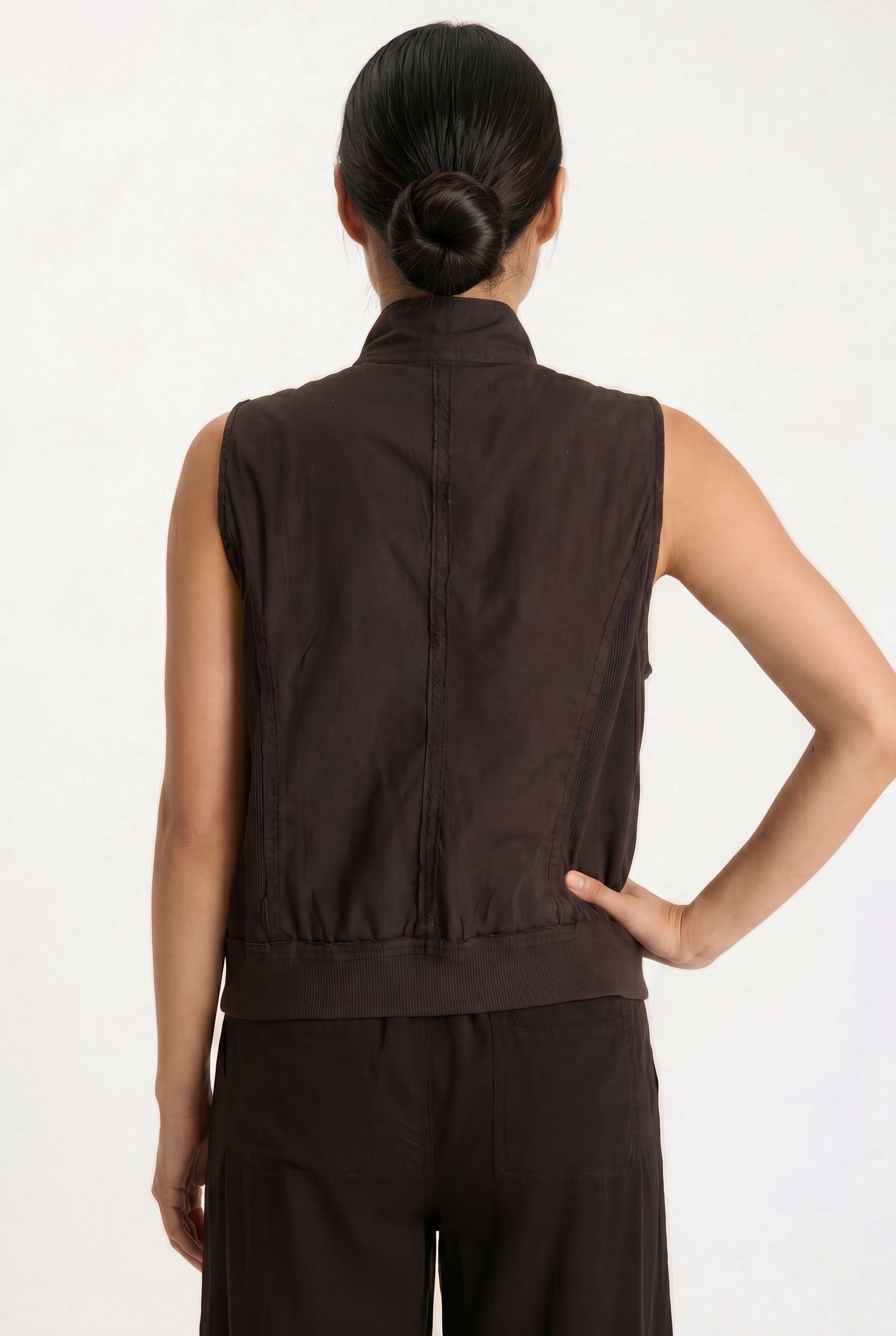 XCVI Grindelle Cargo Vest in Poplin and Jersey