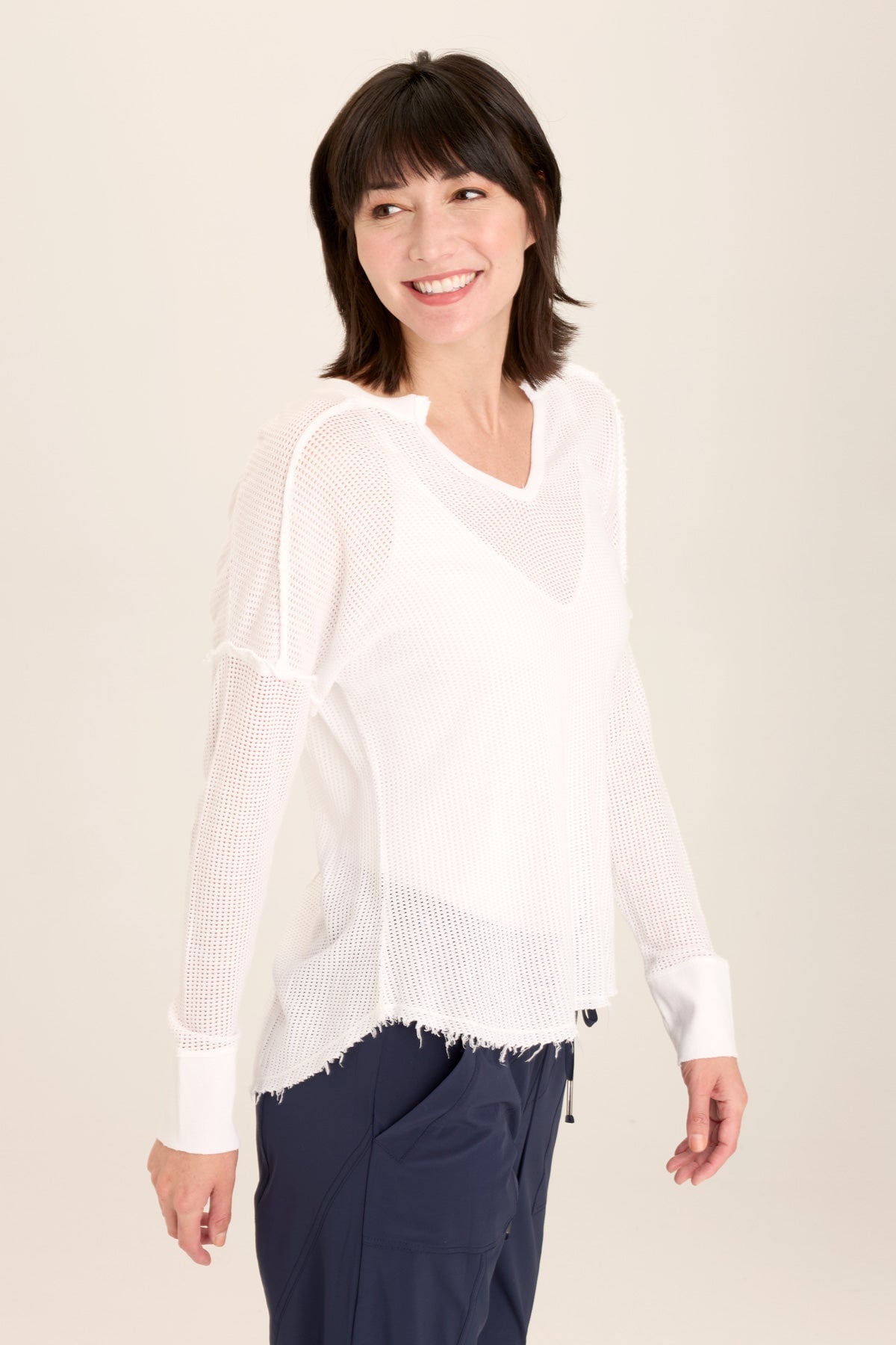 Wearables Mesh Bullock Pullover