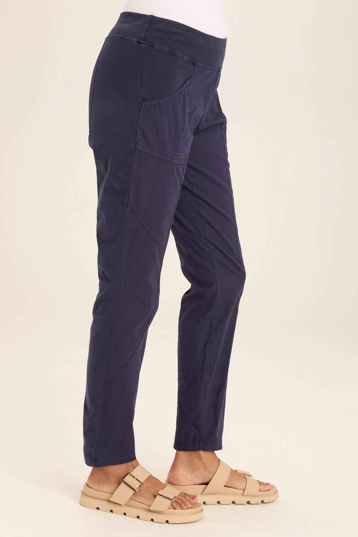 Wearables Dalia Slim Stretch Poplin Pant