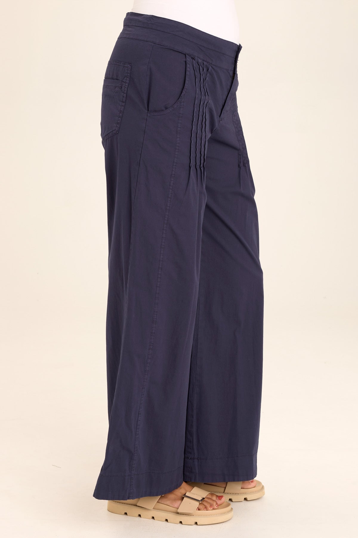 Wearables Rebecca Stretch Poplin Pleated Pant