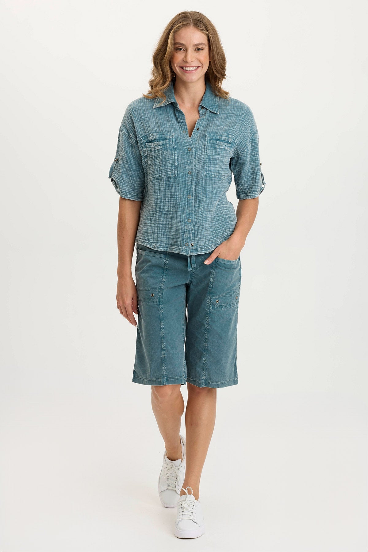 XCVI Preto Poplin Wide-Leg Bermuda Short