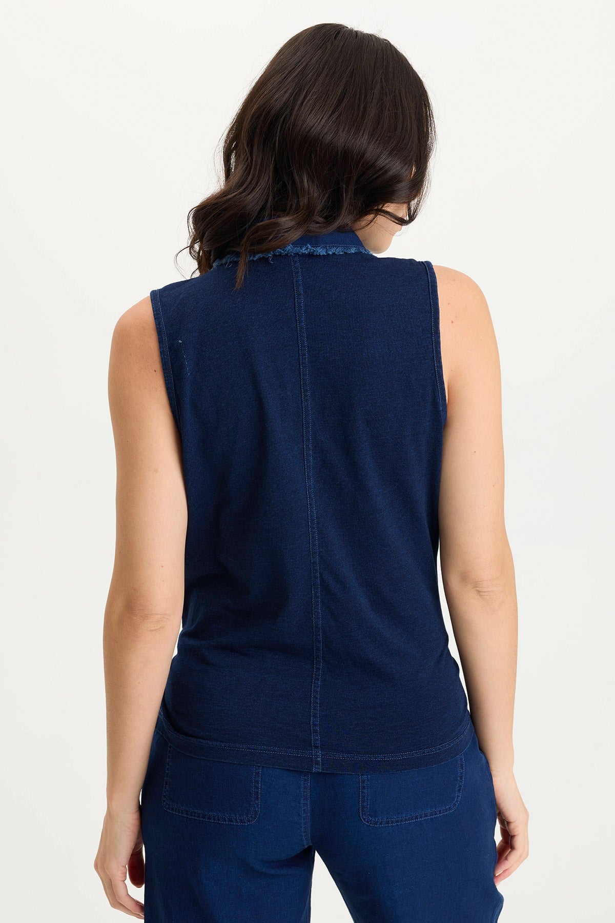 XCVI Tague Indigo Twill Knotted High-Low Snap-Up Tank