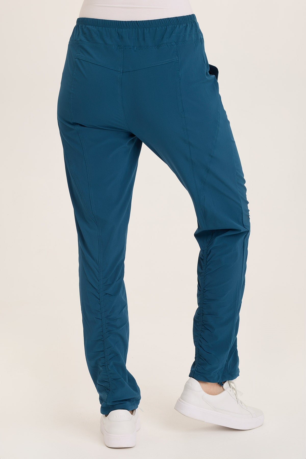 Wearables Jules Active Ruched Drawstring Stretch Pant