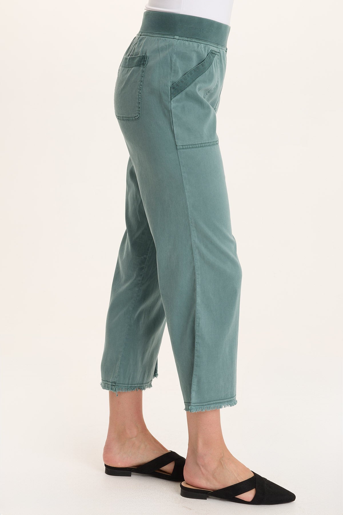 XCVI Daga Tencel Flared Leg Pull-On Crop Pant