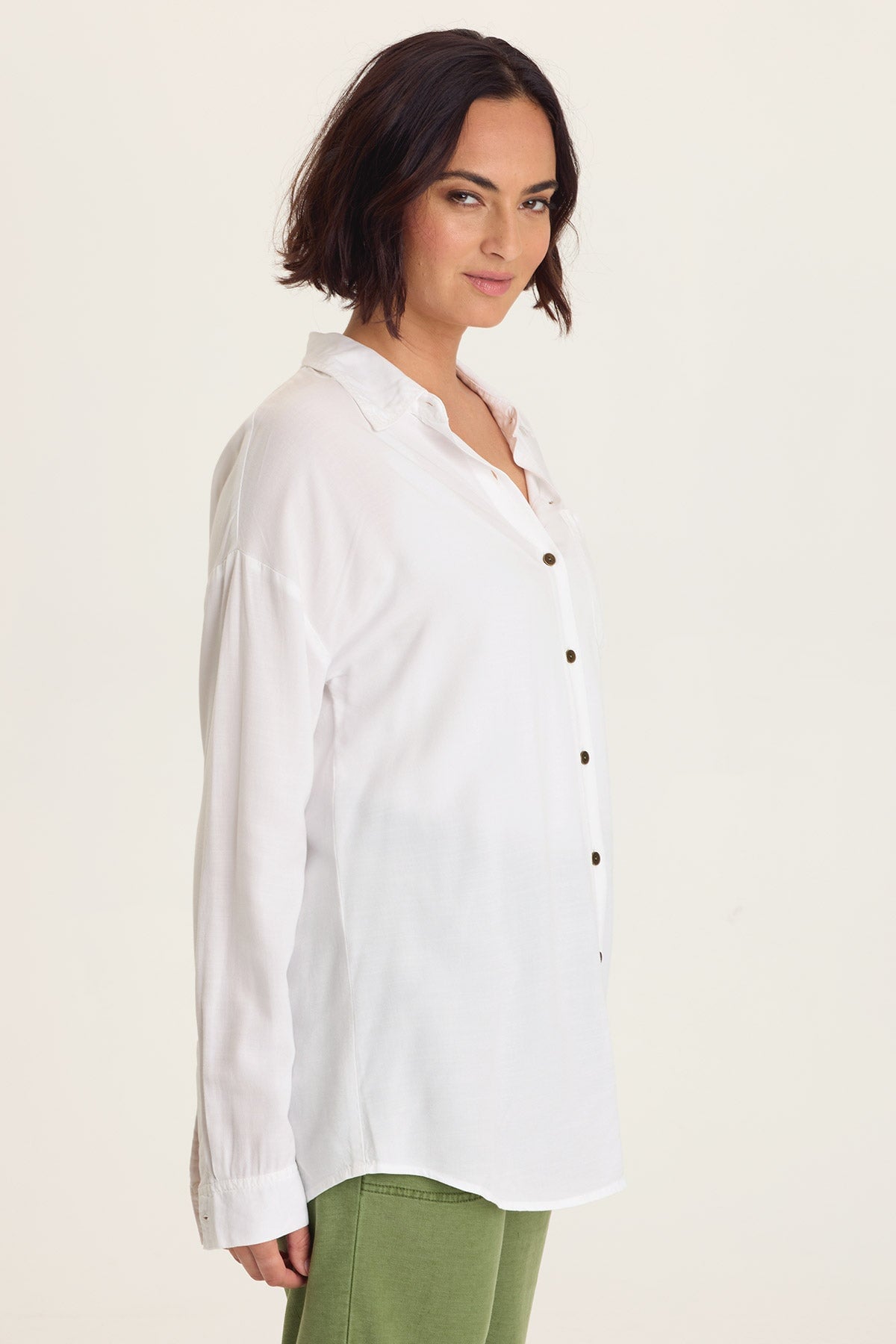 Wearables Dusten Lightweight Oversize Button-Up