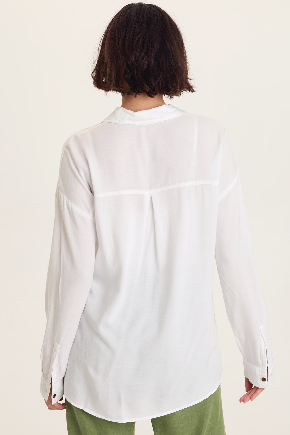 Wearables Dusten Lightweight Oversize Button-Up