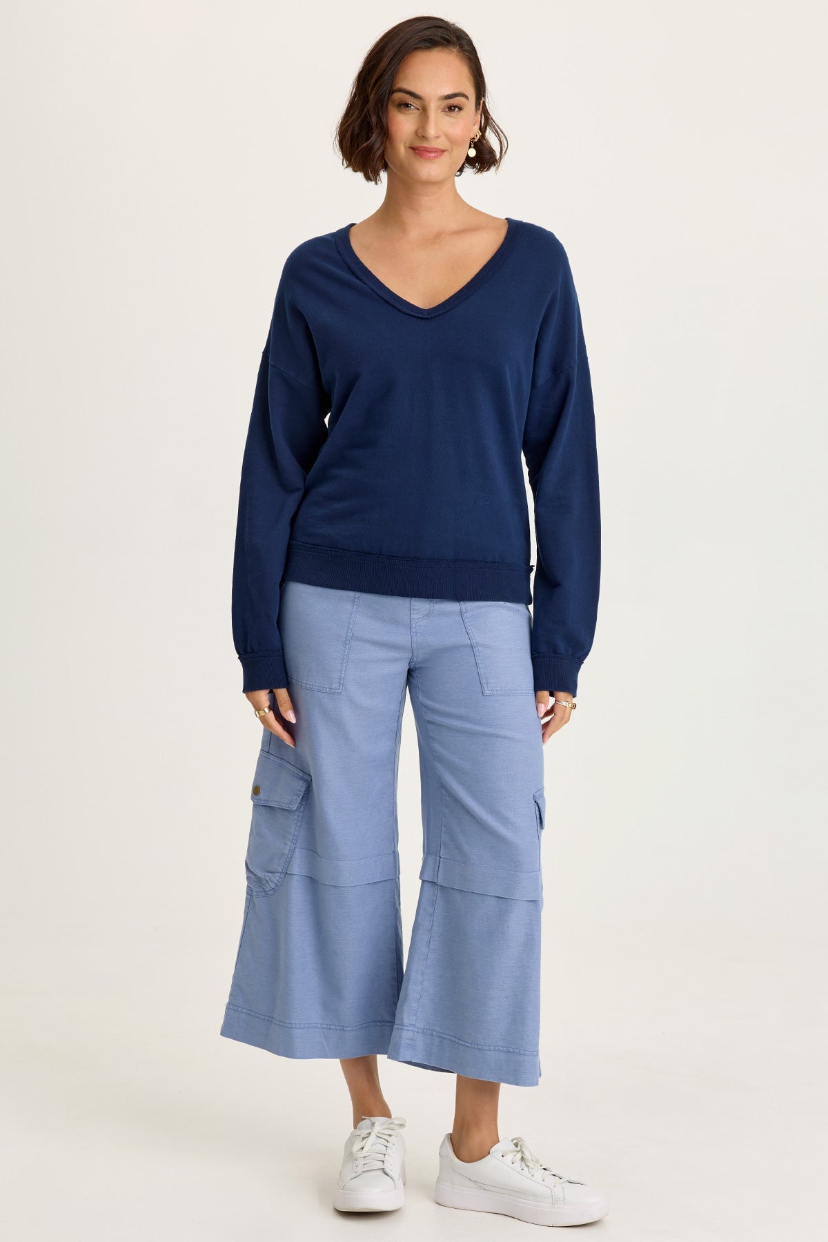 Wearables Rolin Terry V-Neck Pullover