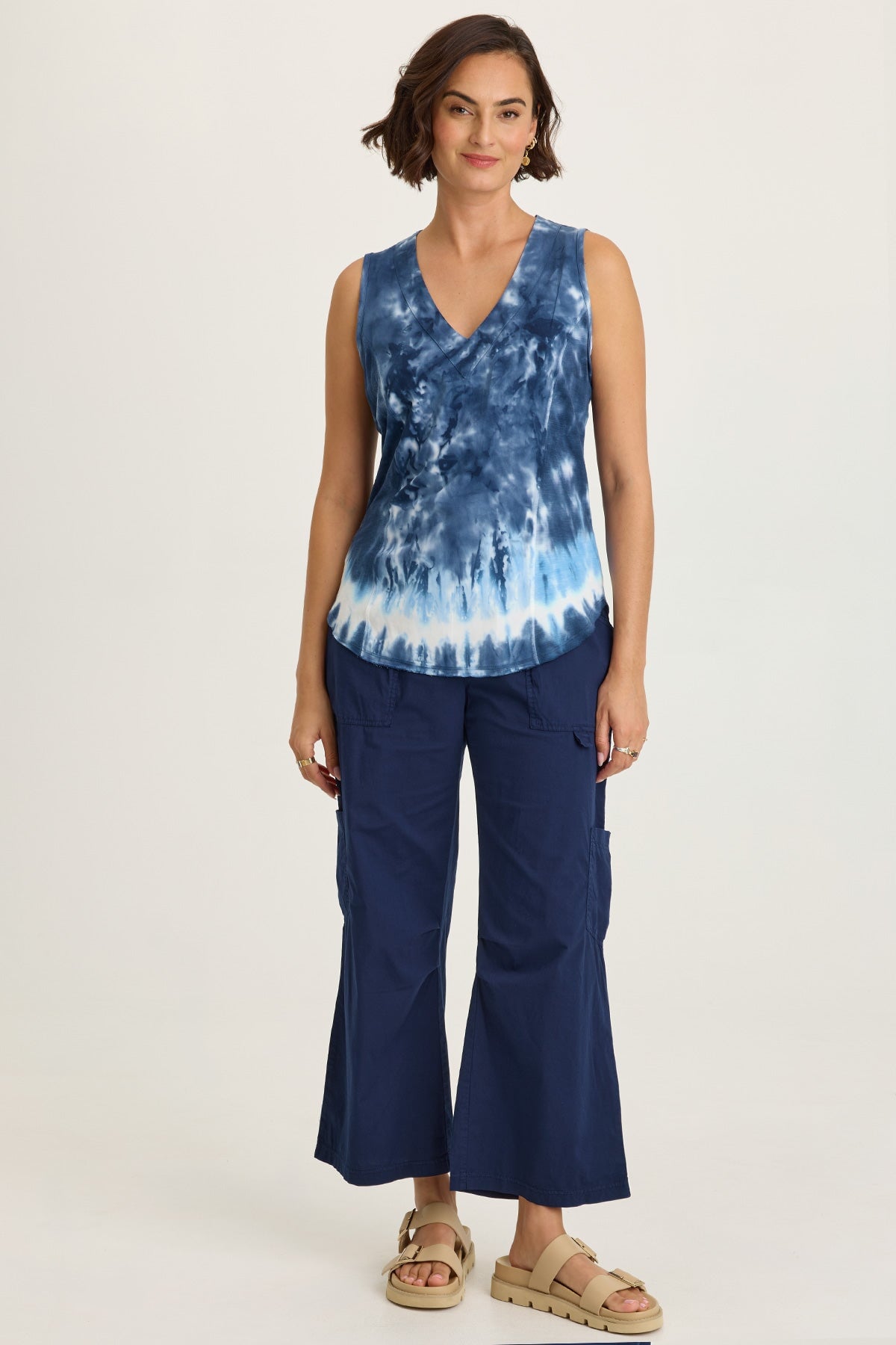 Wearables Leopold Poplin Darted Knee Cargo Crop