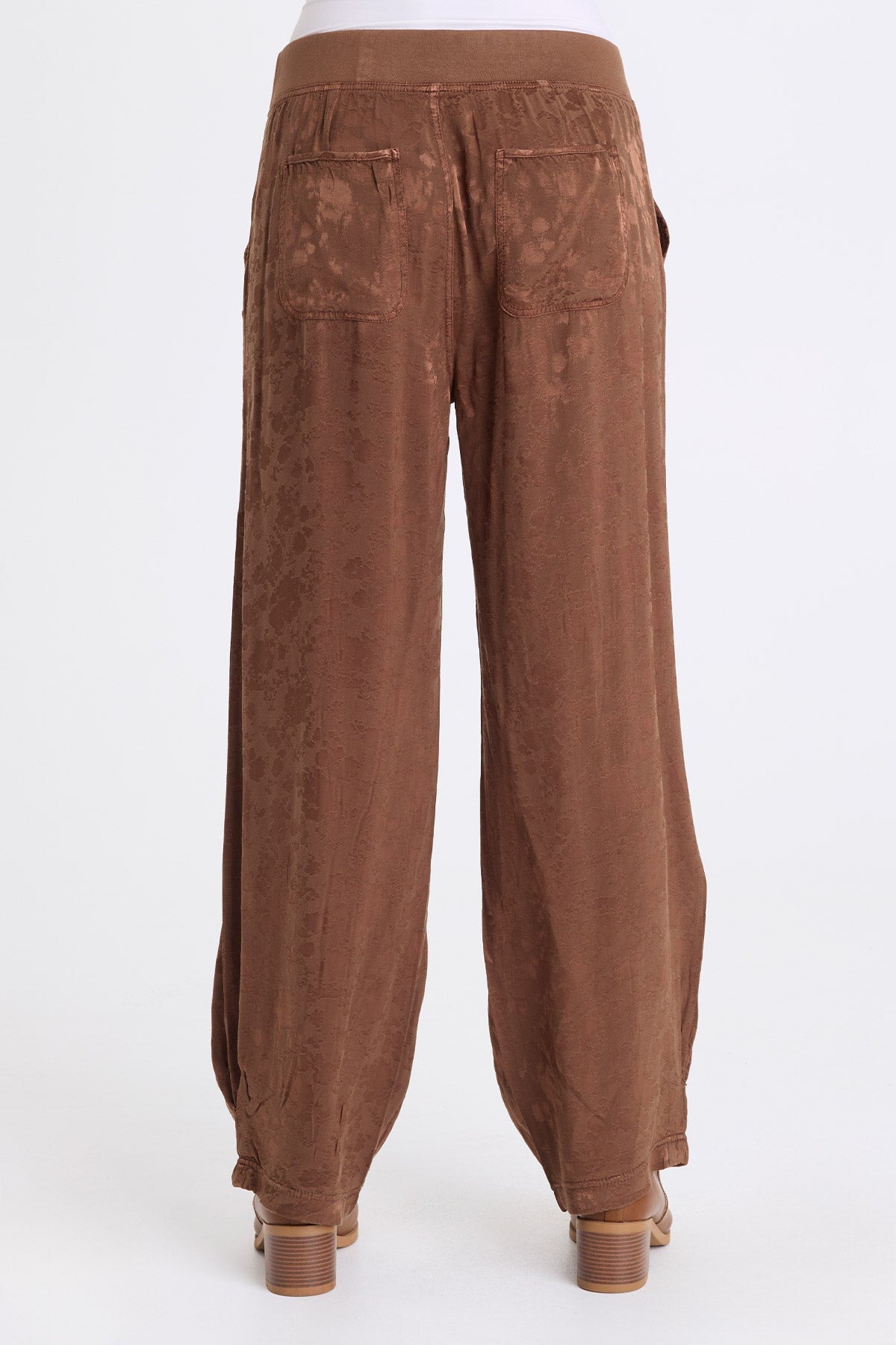XCVI Tarquin Textured Satin Pleated Pant