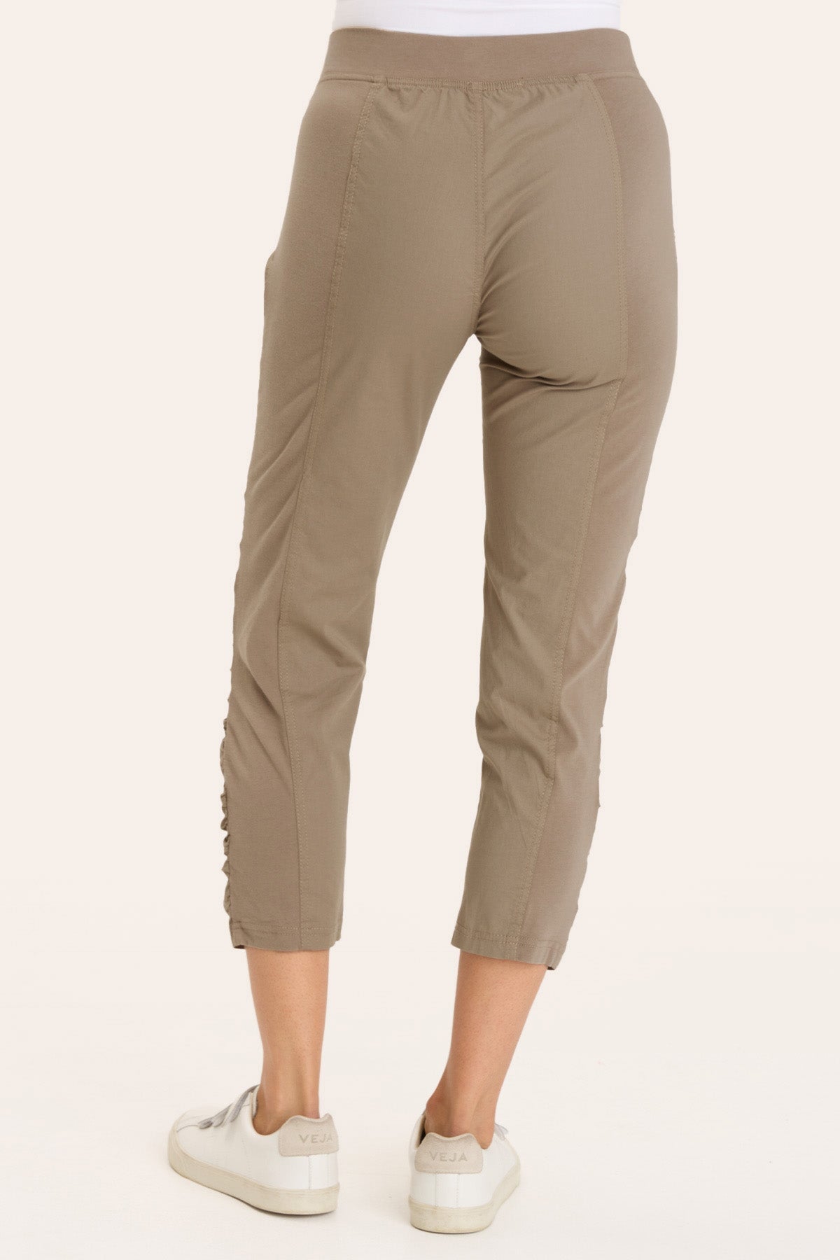 Core by XCVI Geyser Crop