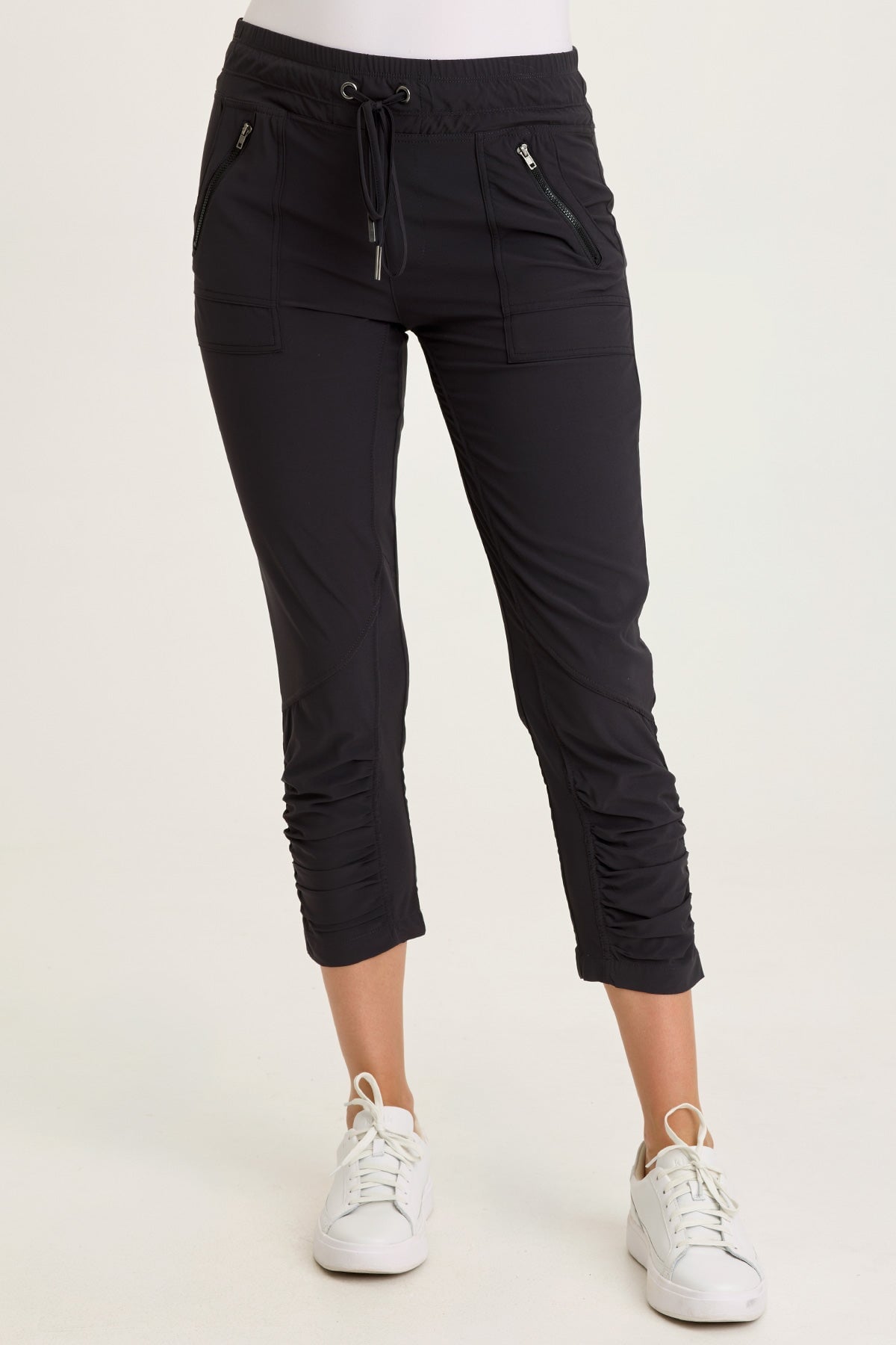 Aksana Legging in Black