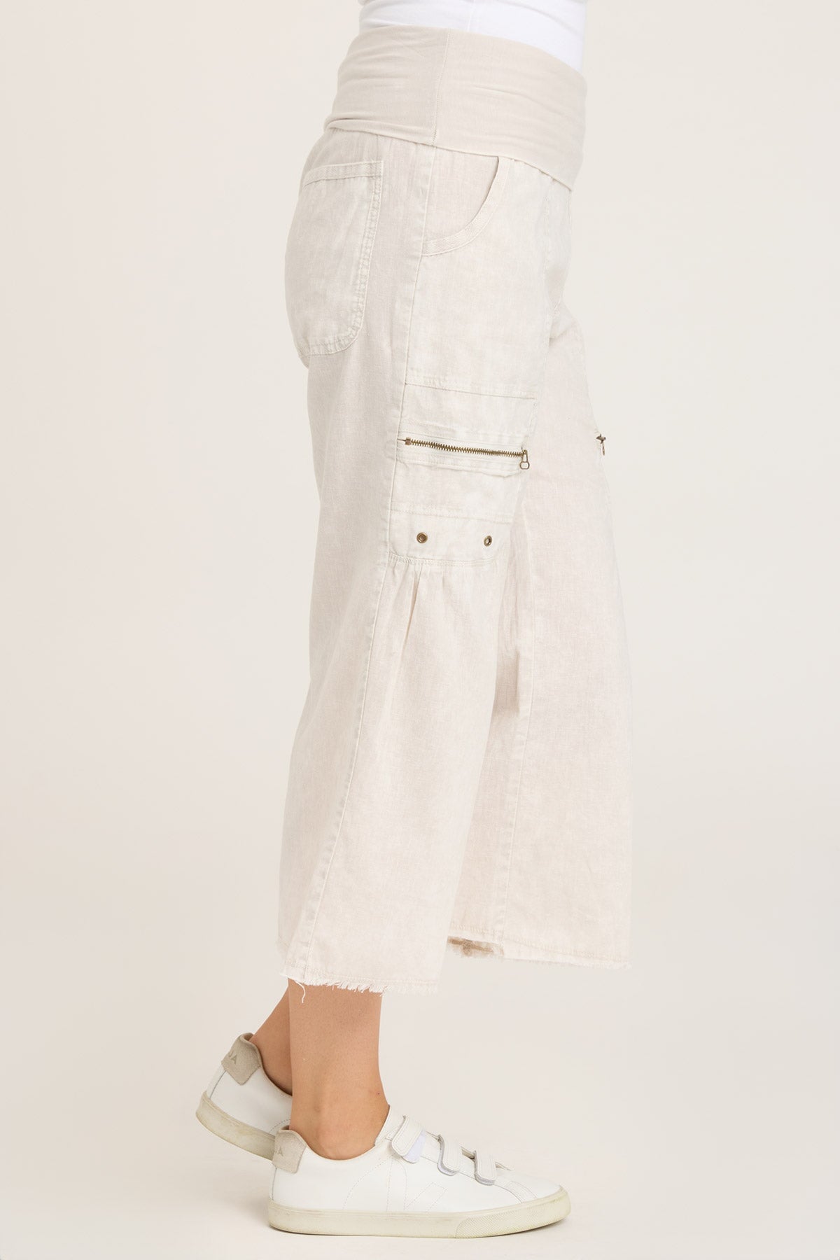 Wearables Pasqual Crop