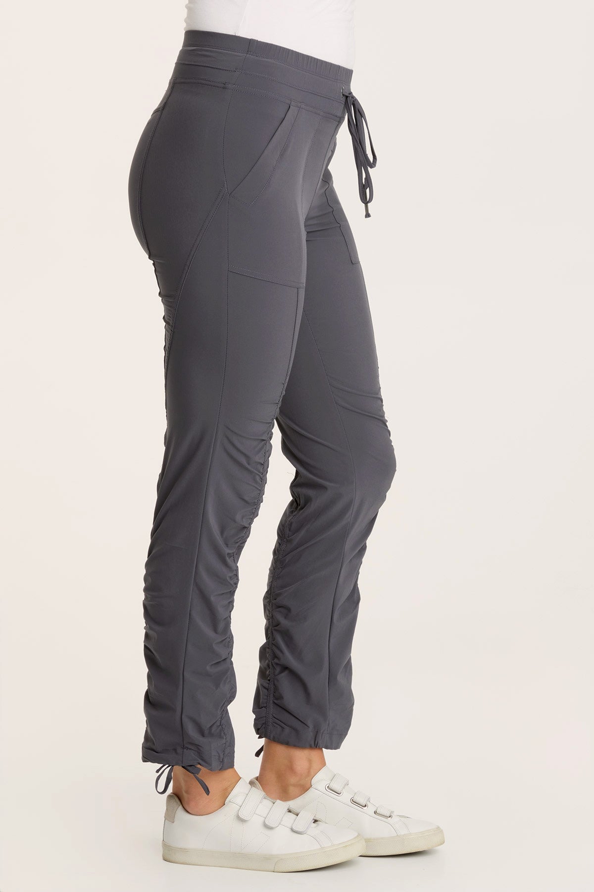 Wearables Jules Active Ruched Drawstring Stretch Pant