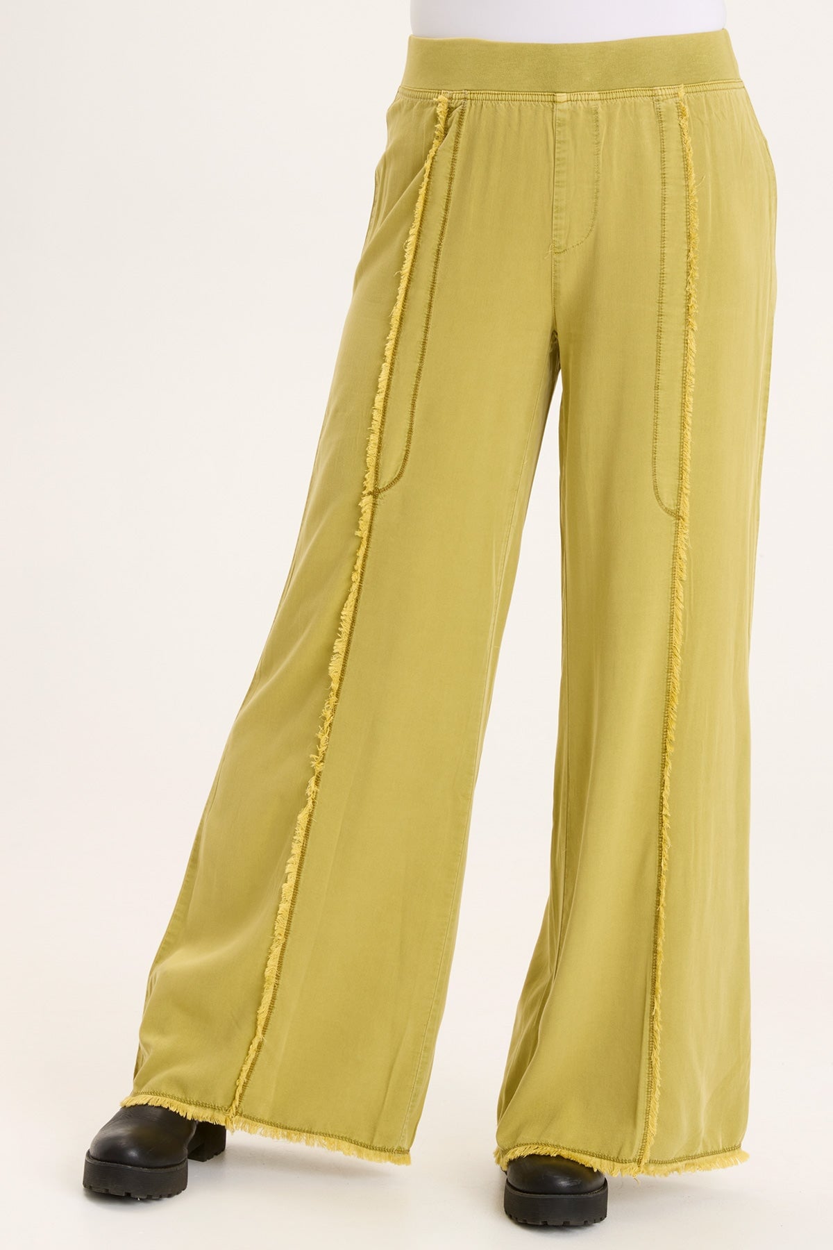 Wearables Twill Beach Trouser