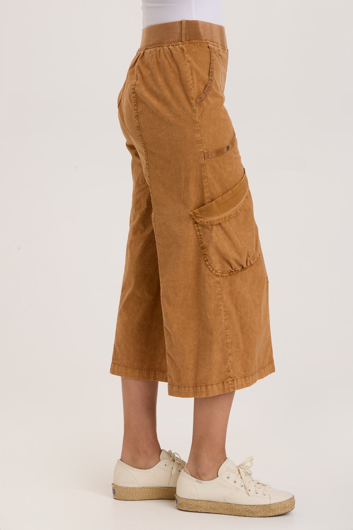 Wearables Faulkner Crop