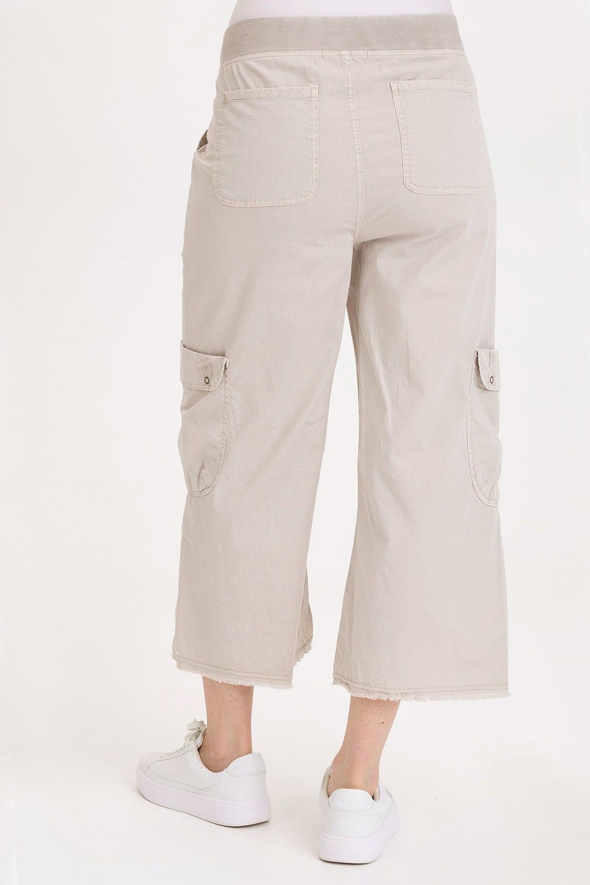 Wearables Femke Stretch Poplin Cargo Crop