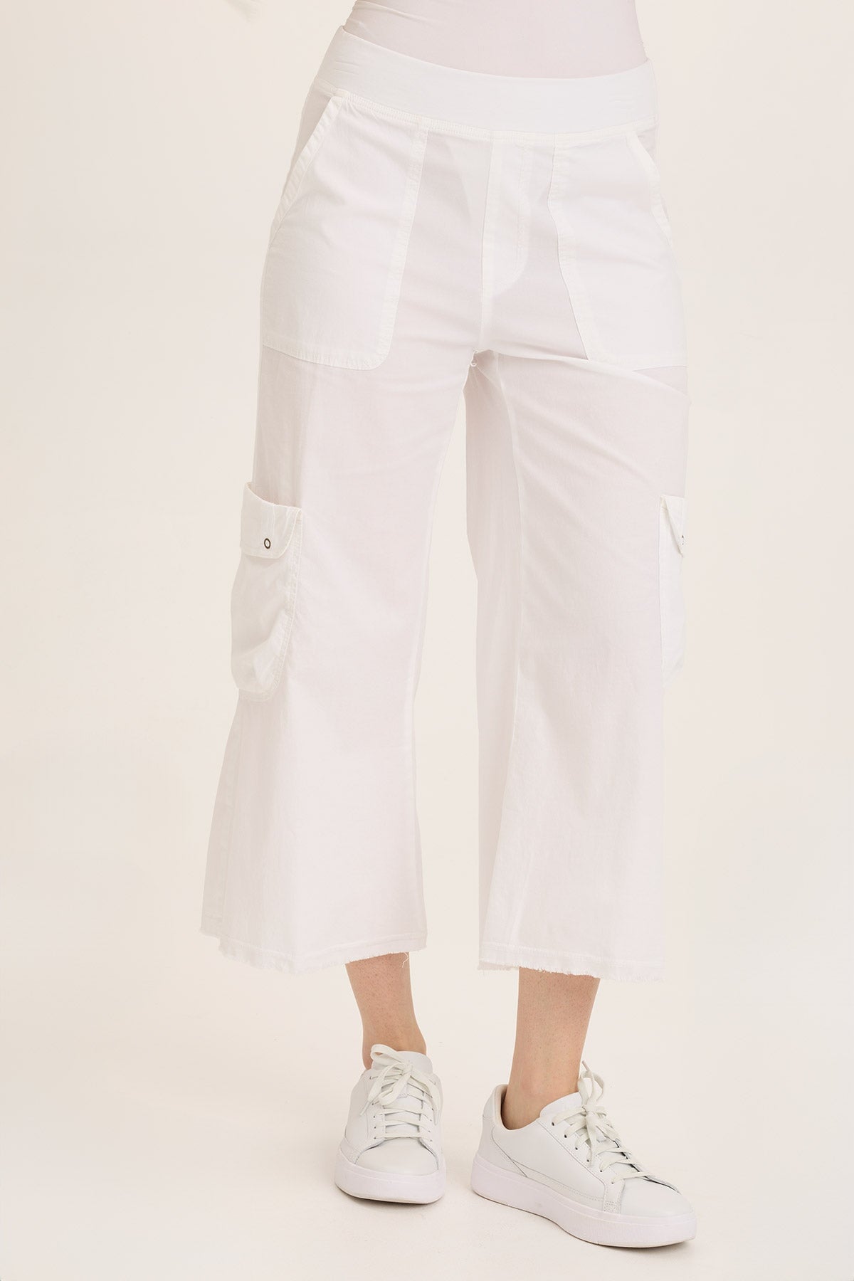 Femke Stretch Poplin Cargo Crop in White