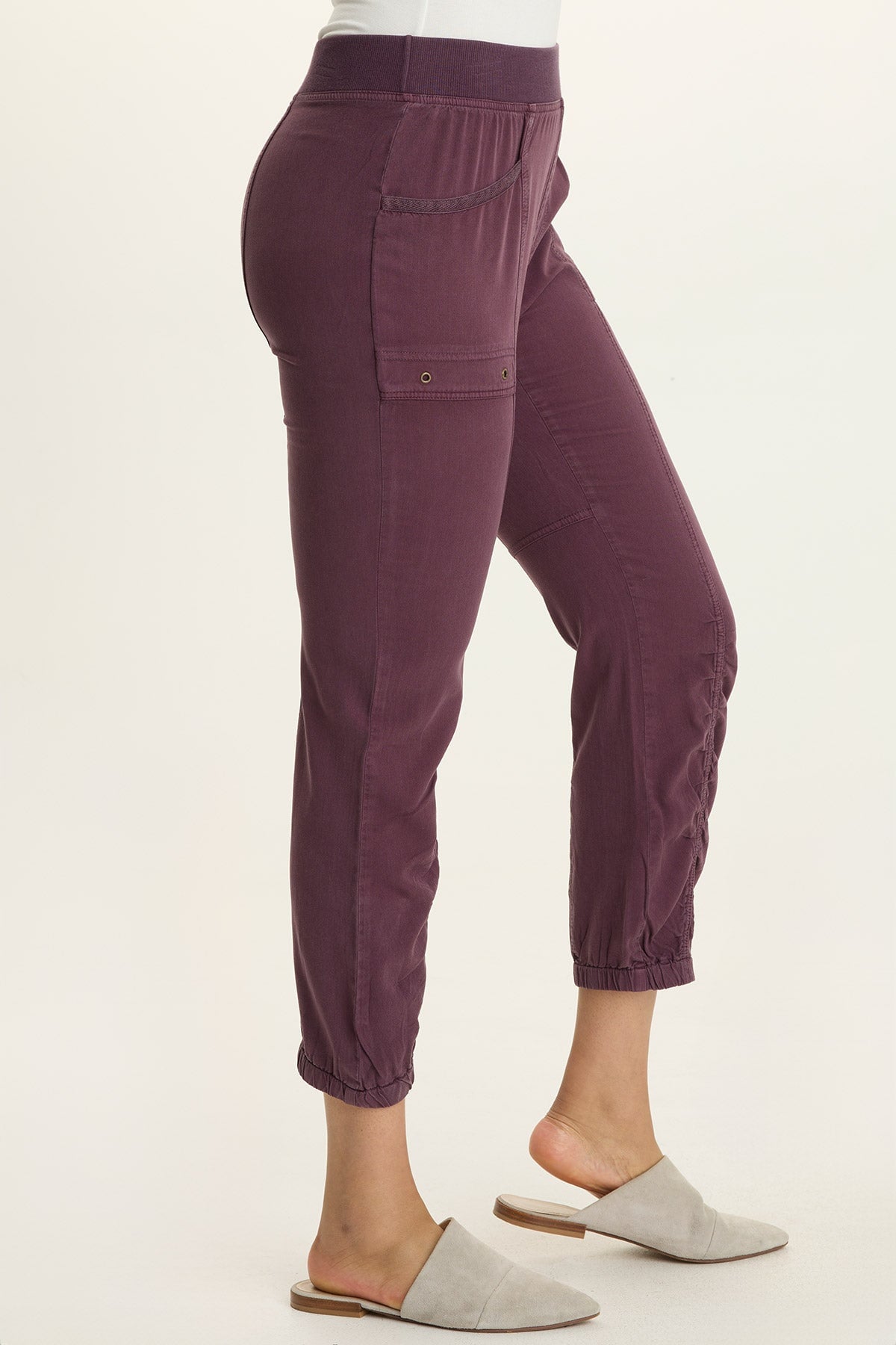 Wearables Squire Twill Banded Hem Casual Pant