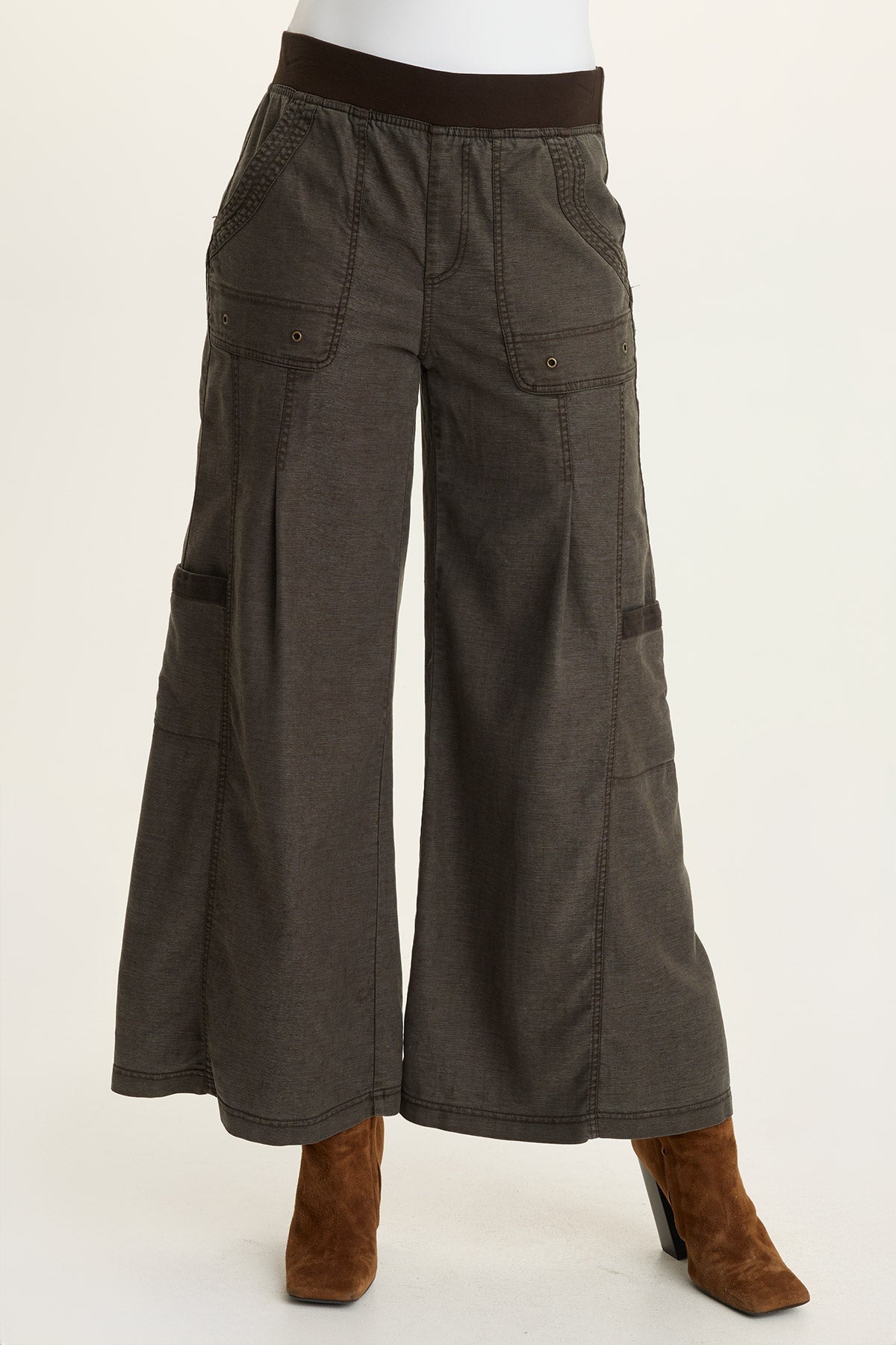Wearables Tove Twill Cargo Wide-Leg Pant