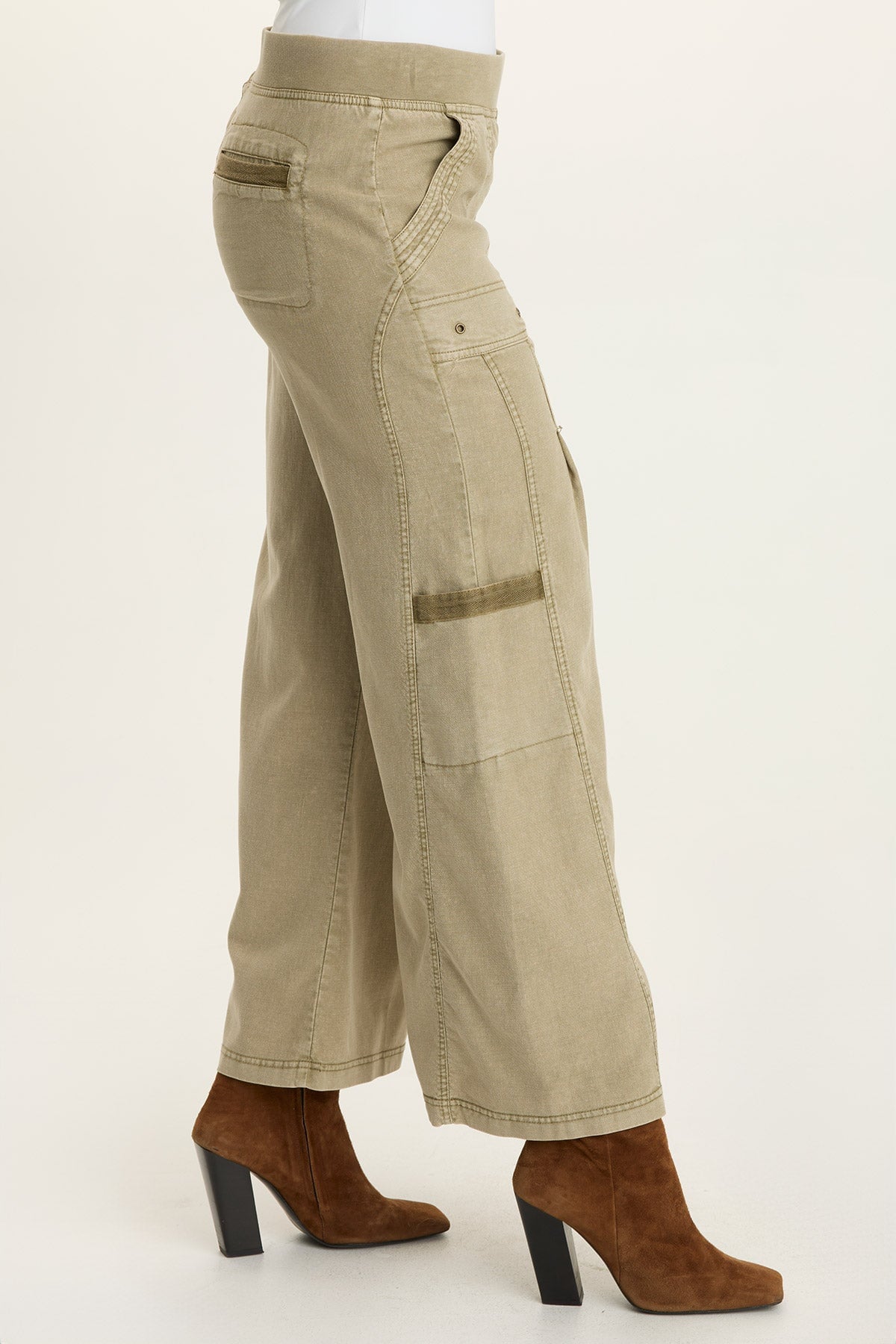 Wearables Tove Twill Cargo Wide-Leg Pant