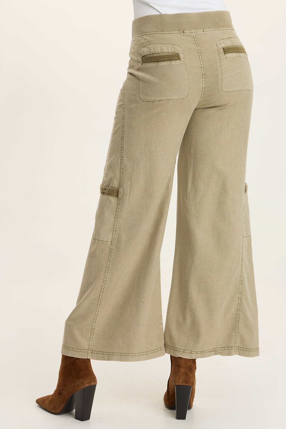 Wearables Tove Twill Cargo Wide-Leg Pant