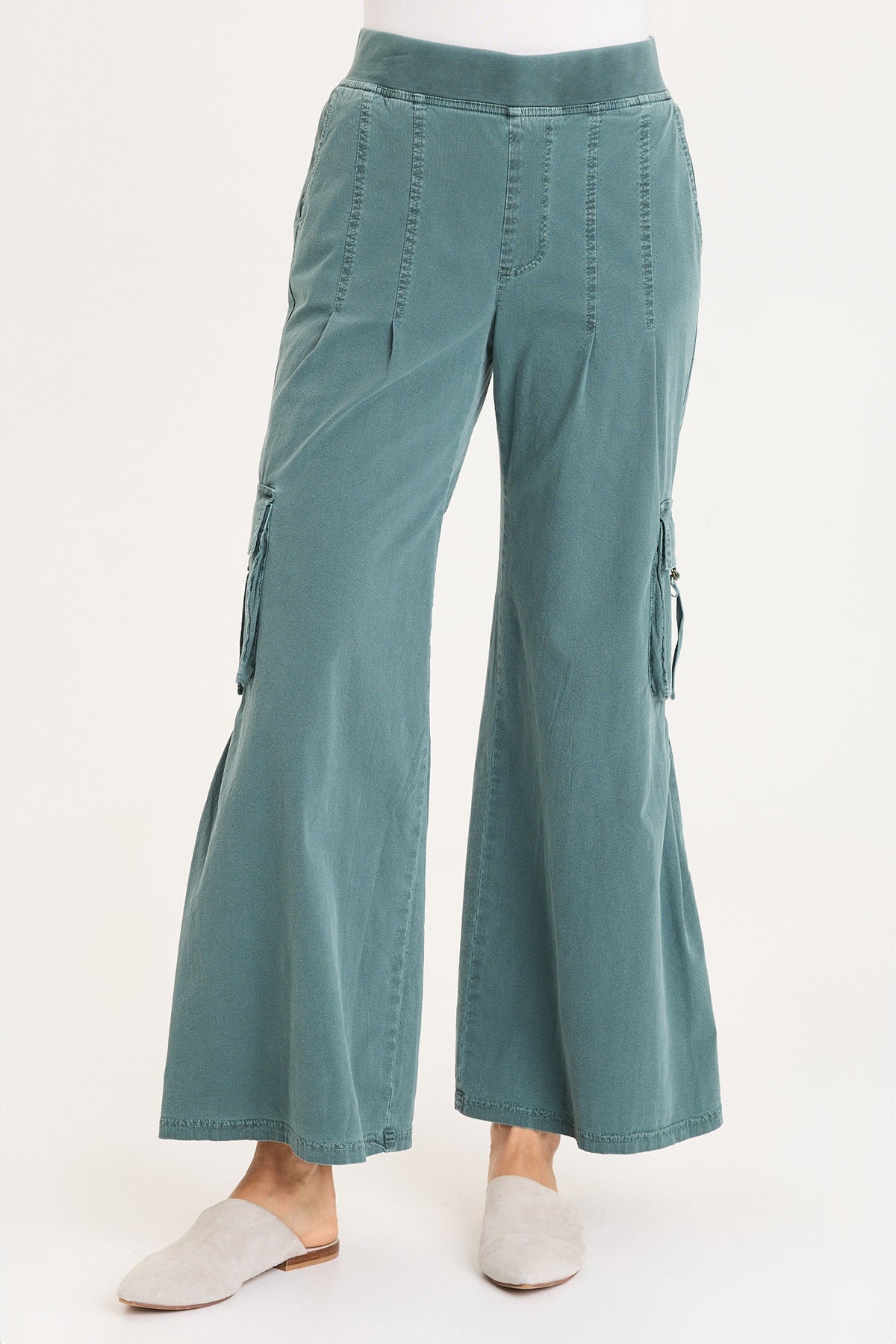 XCVI Erwin Side Pleats Cargo Wide-Leg Pant