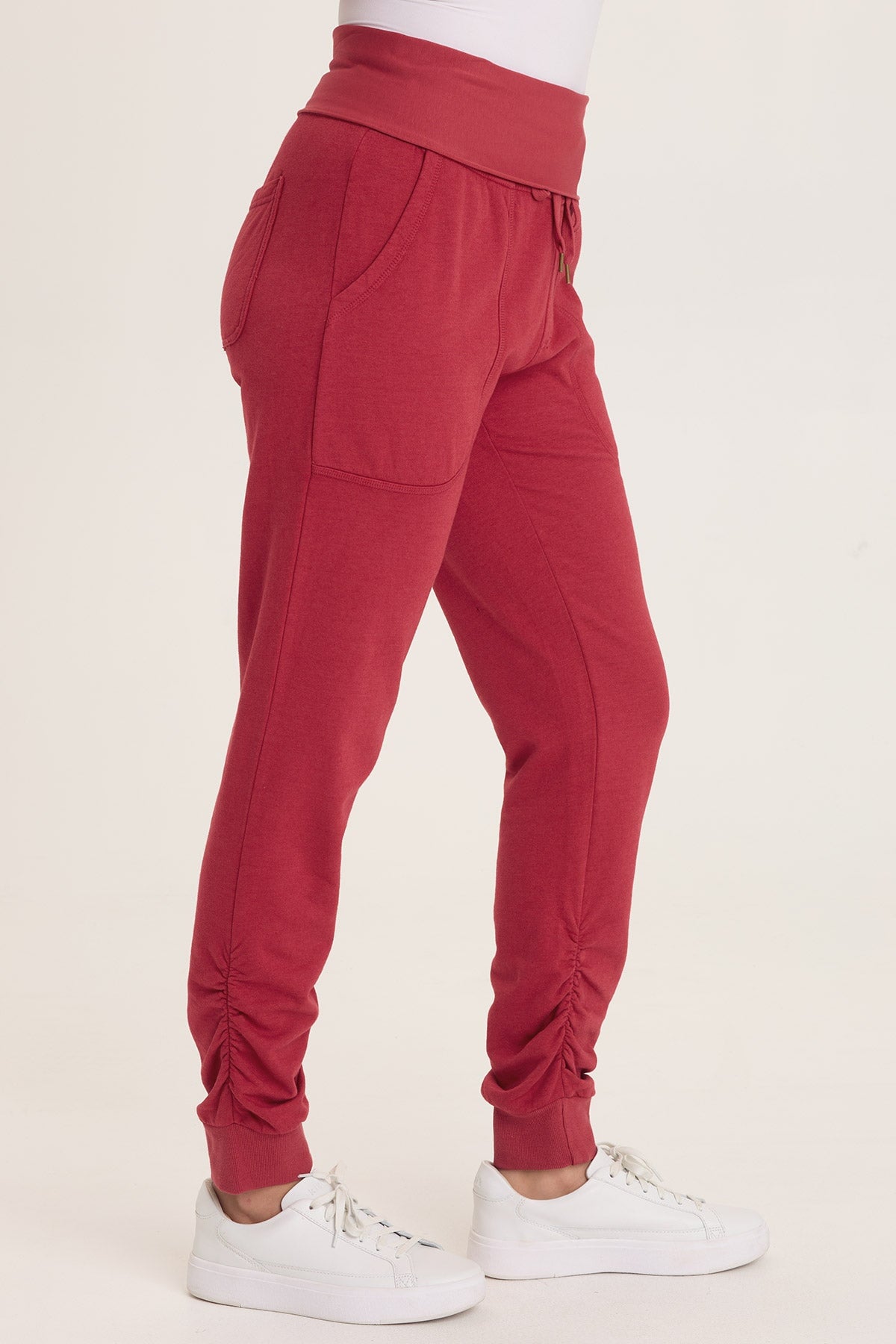 Wearables Yaegar Slim Leg Fleece 'Jogger' Pant