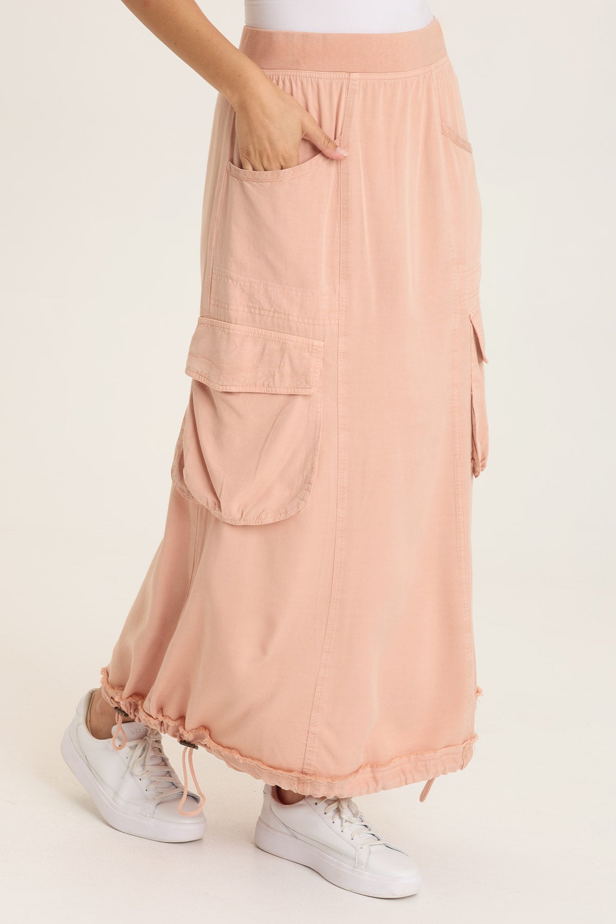 Wearables Ingram Cinchable Cargo Twill Skirt