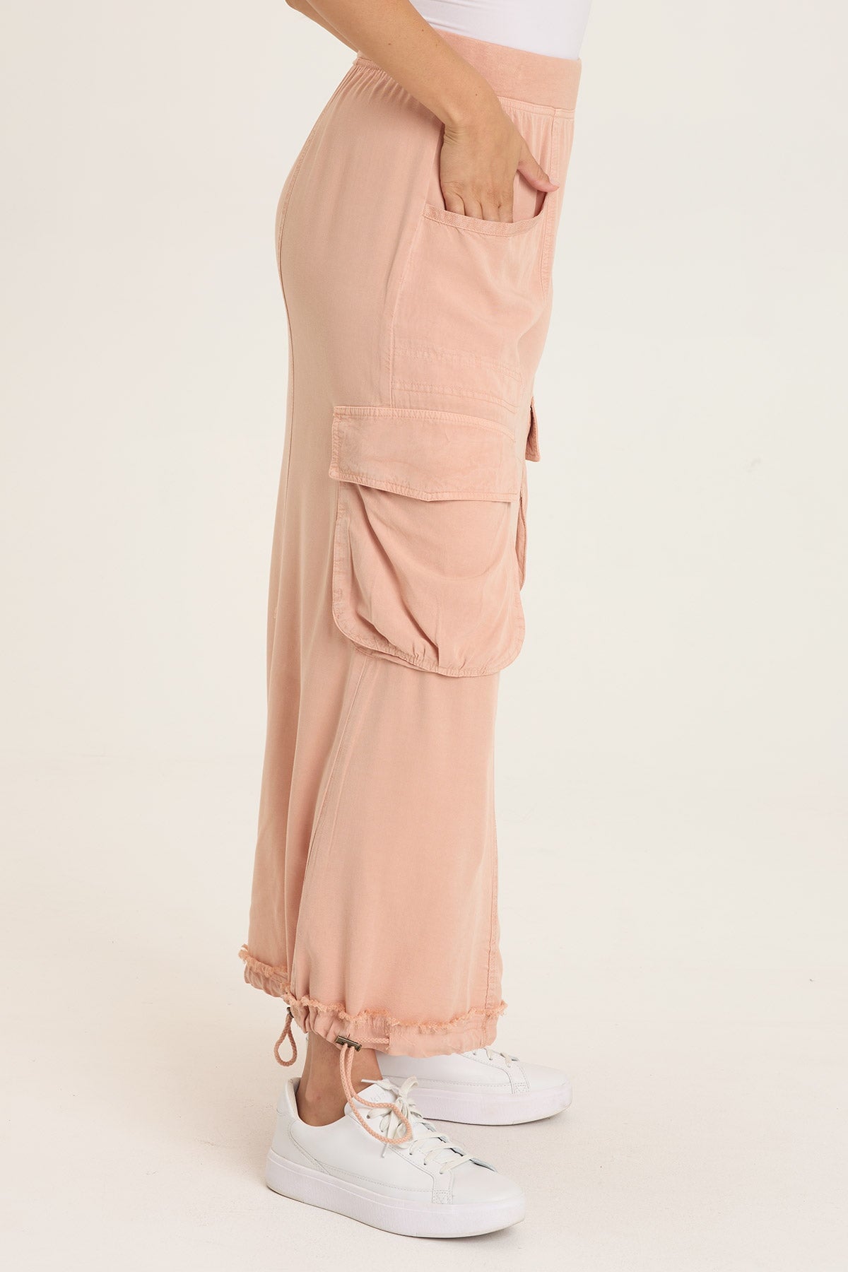 Wearables Ingram Cinchable Cargo Twill Skirt