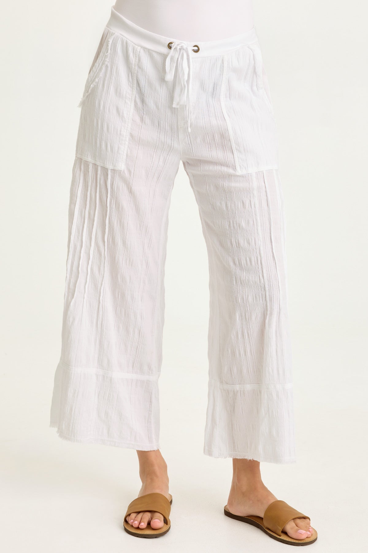 Wearables Doyen Textured Gauze Crop