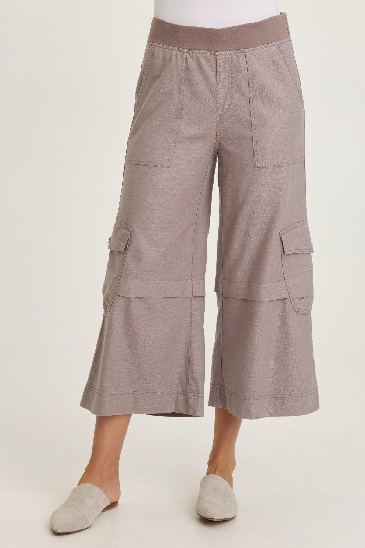 Wearables Rosalina Twill Cargo Gaucho Crop