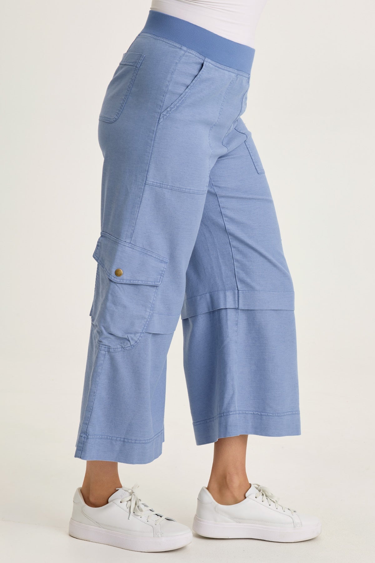Wearables Rosalina Twill Cargo Gaucho Crop