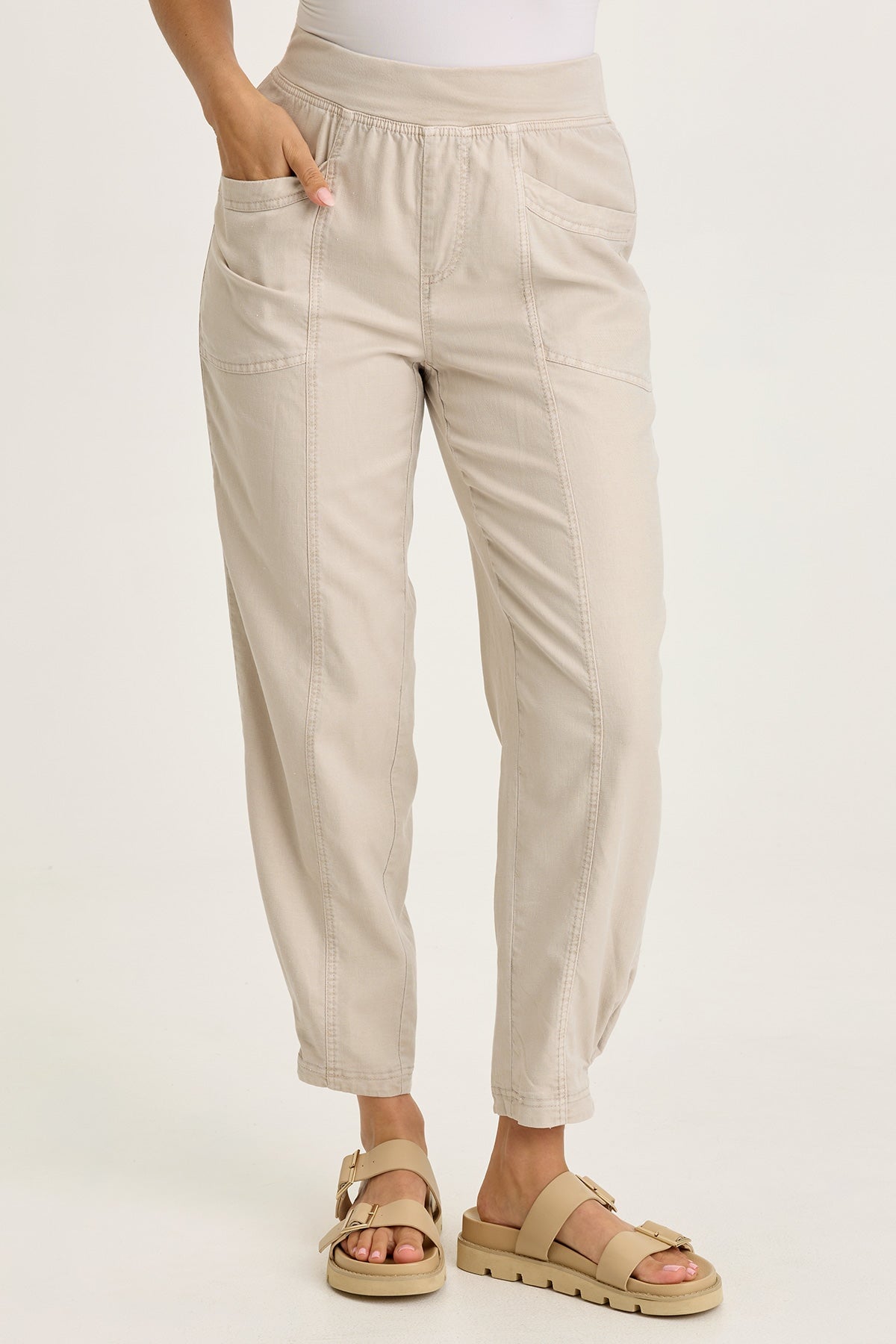 Wearables Beck Twill Barrel-Style Pant