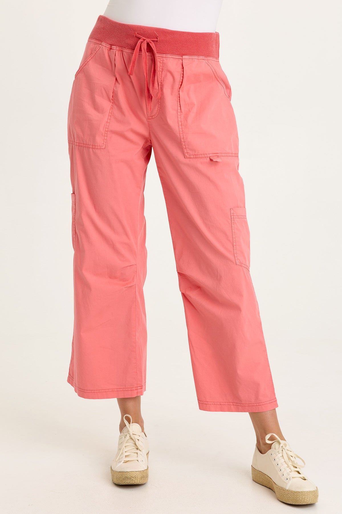 Wearables Leopold Poplin Darted Knee Cargo Crop