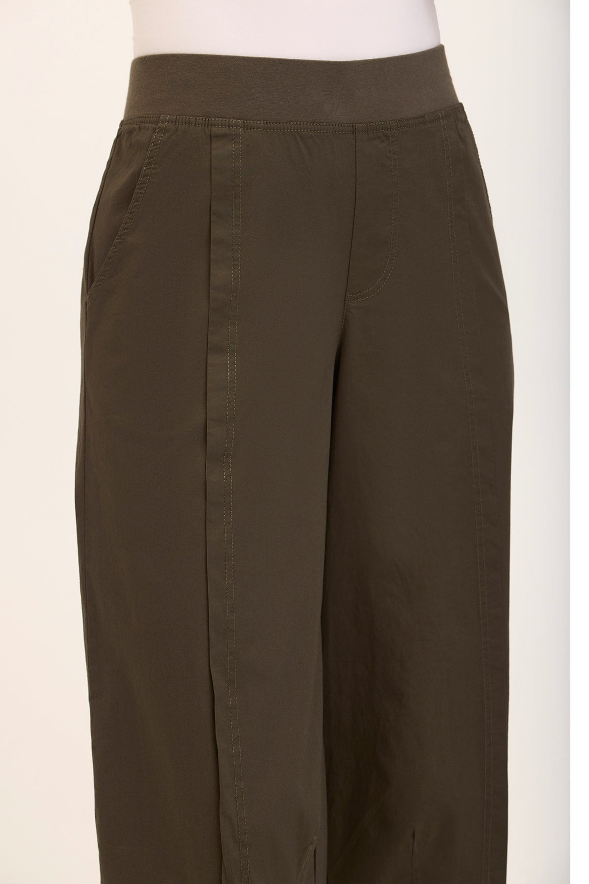 Core by XCVI Benson Poplin Barrel Crop