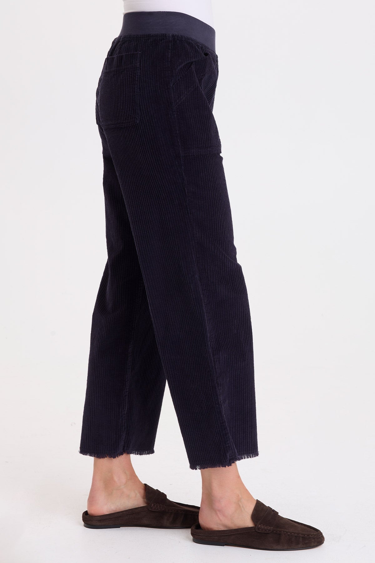 Wearables Arion Corduroy Classic Pant