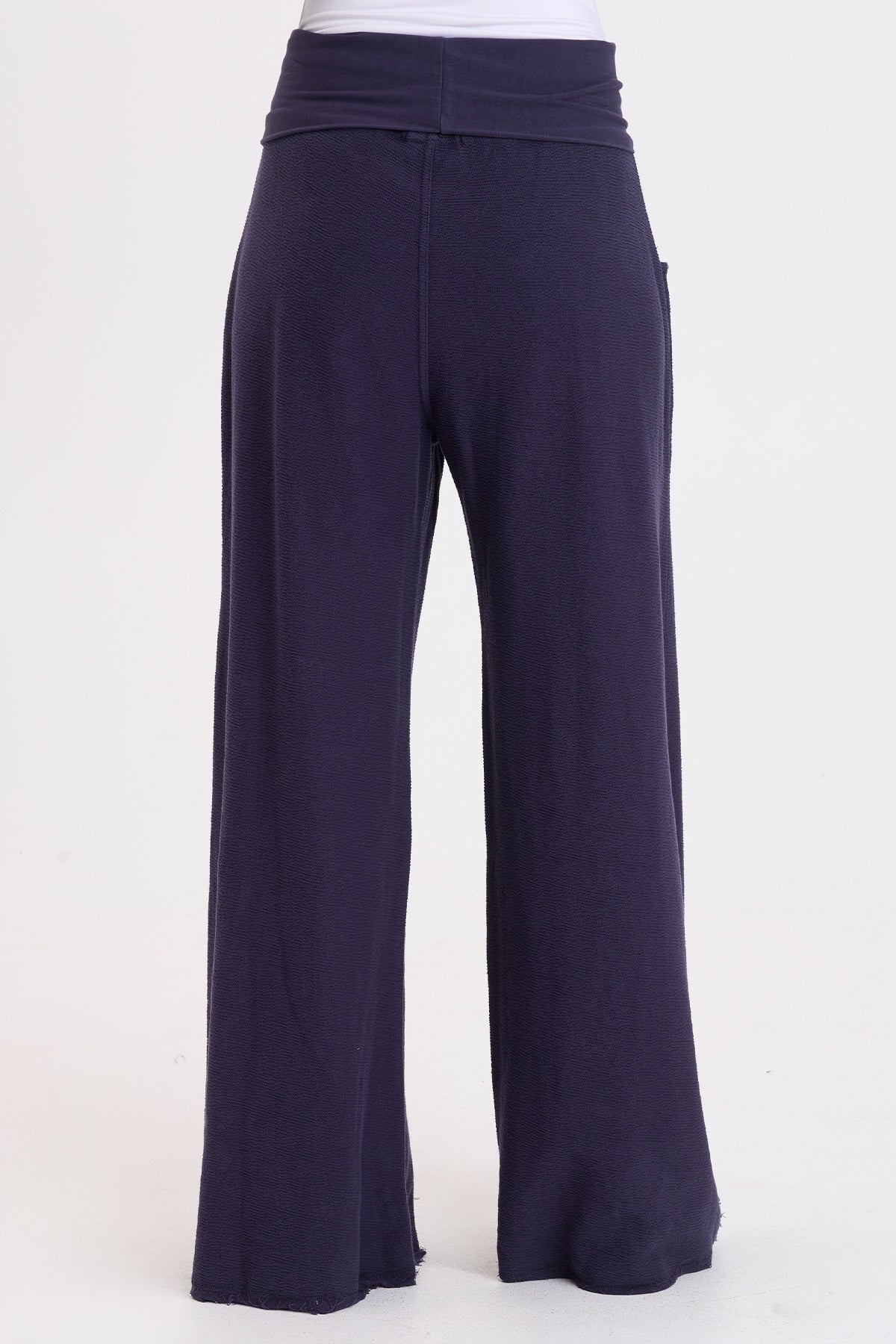 Wearables Darby Crepe-Knit Wide Leg Pant