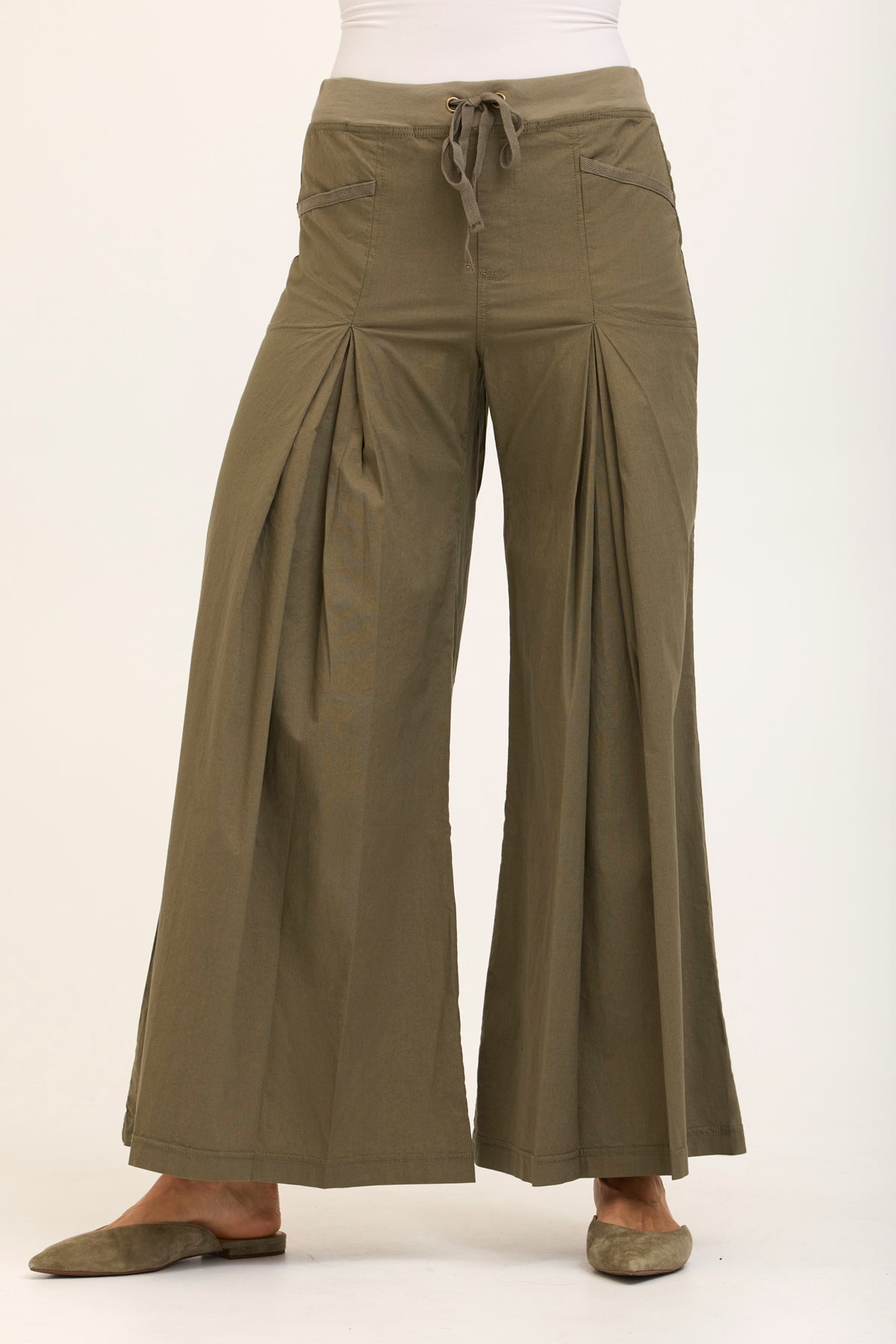 Wearables Core Zorba Stretch Poplin Box-Pleat Wide-Leg Pant