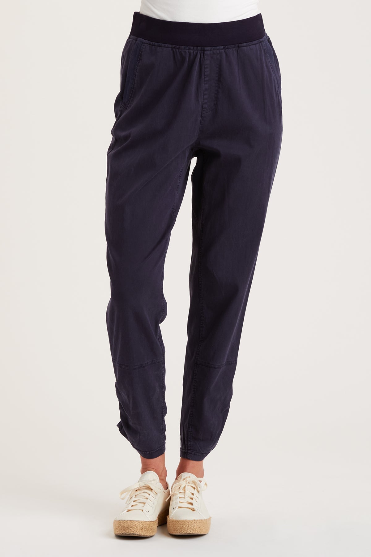 XCVI Leanne Pant